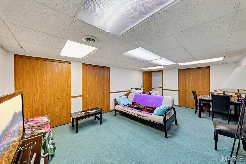 10 White Birch Lane