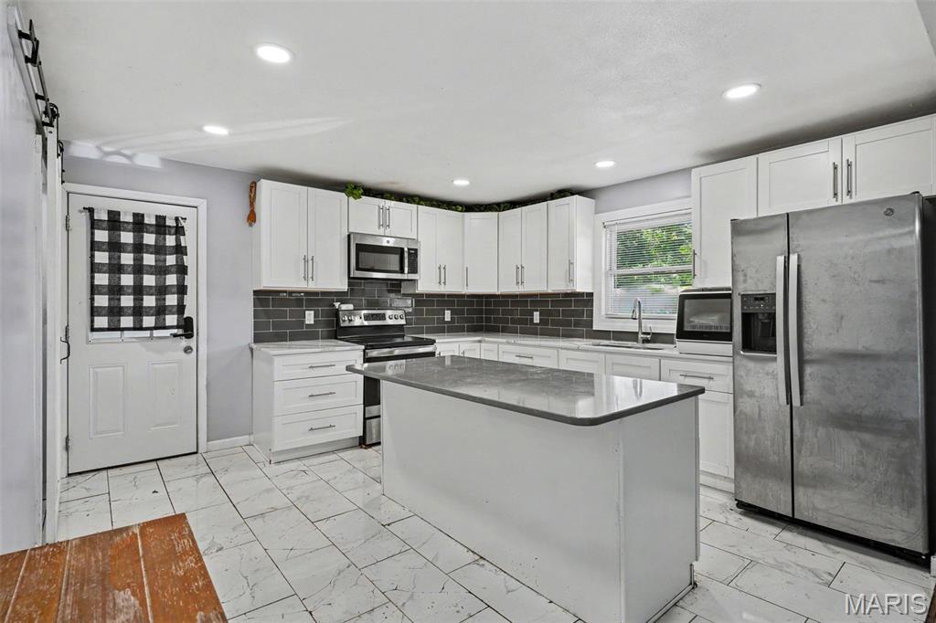 930 York Road