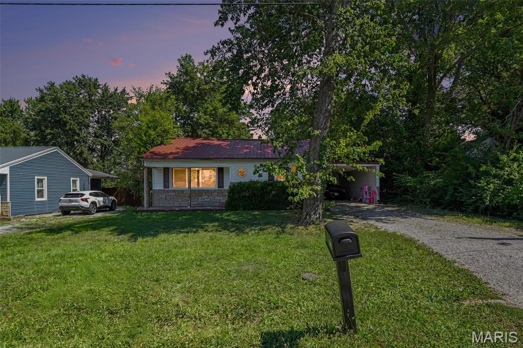 930 York Road