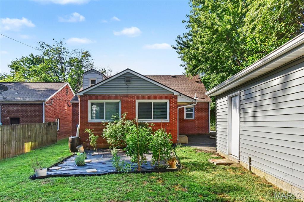 416 Brentwood Boulevard