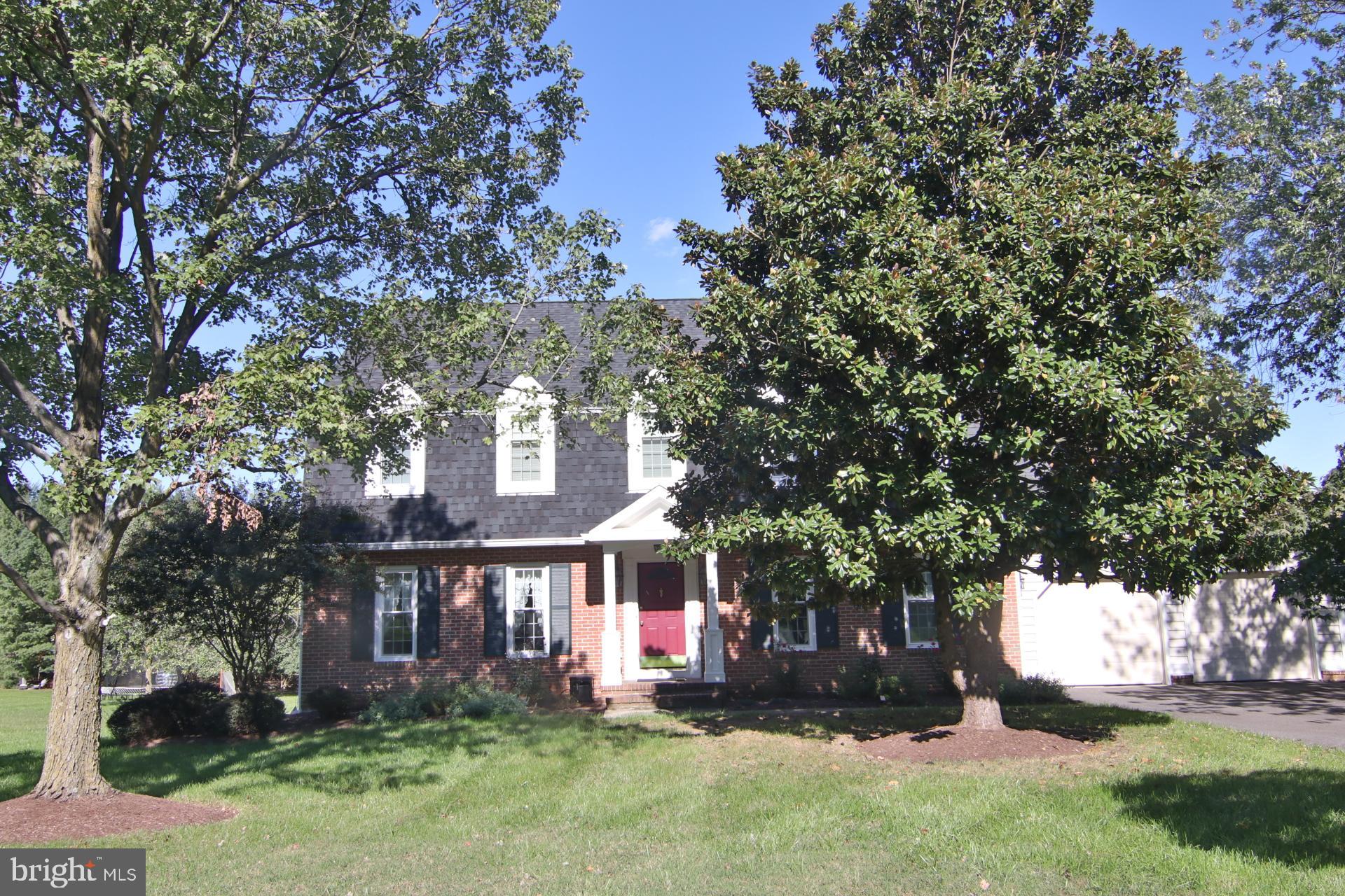 221 Rock Ridge Rd