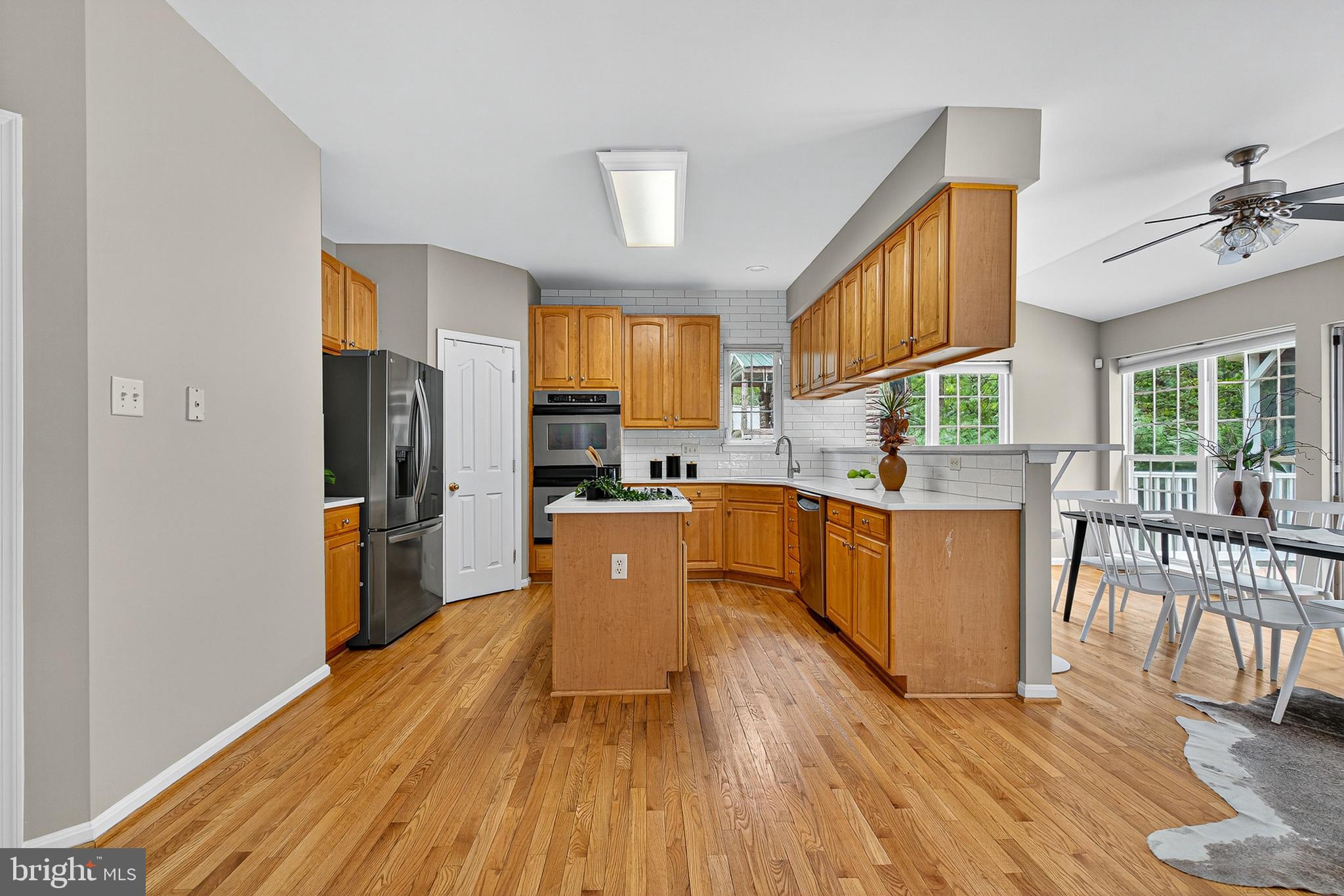10105 SHAW DRIVE