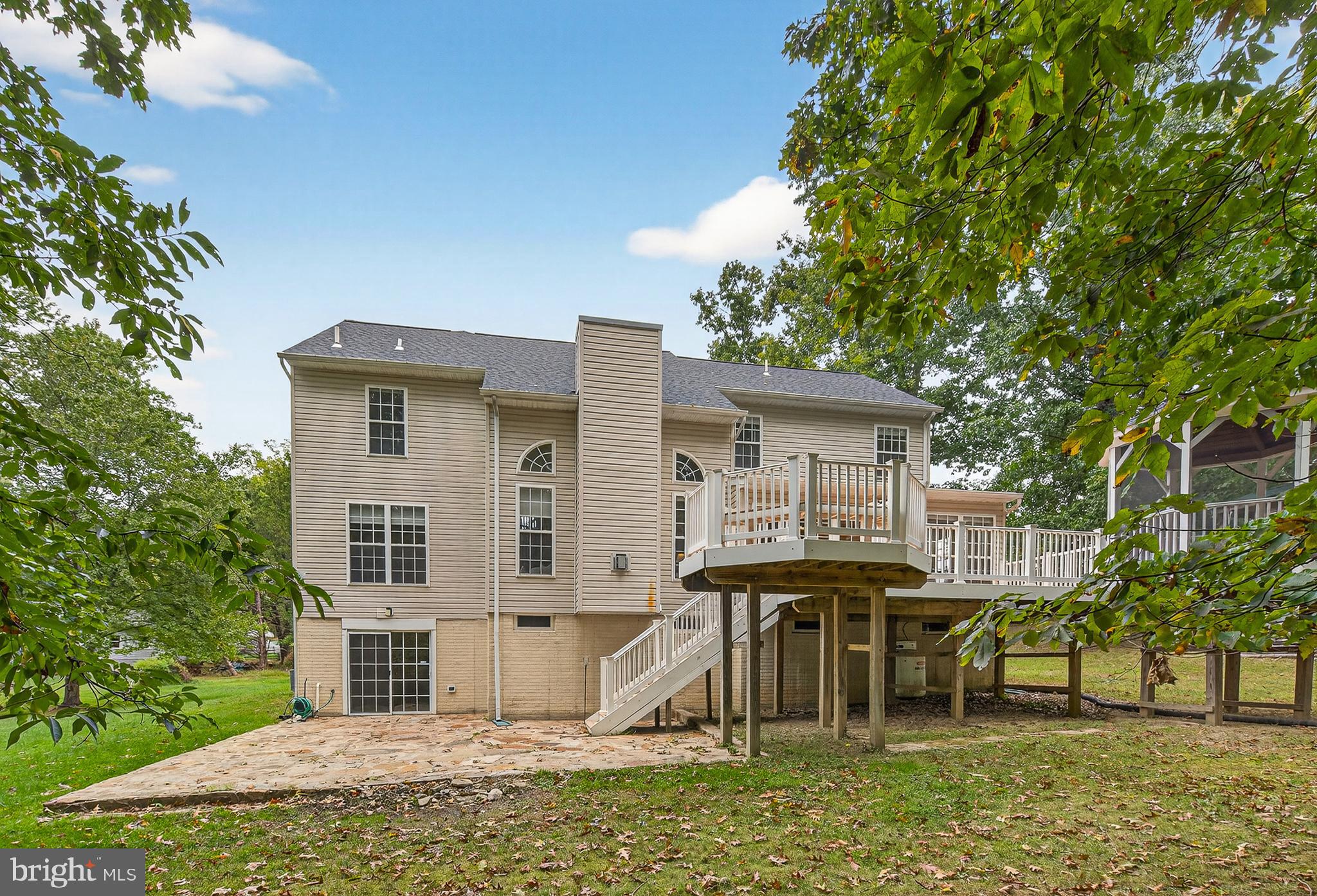 10105 SHAW DRIVE