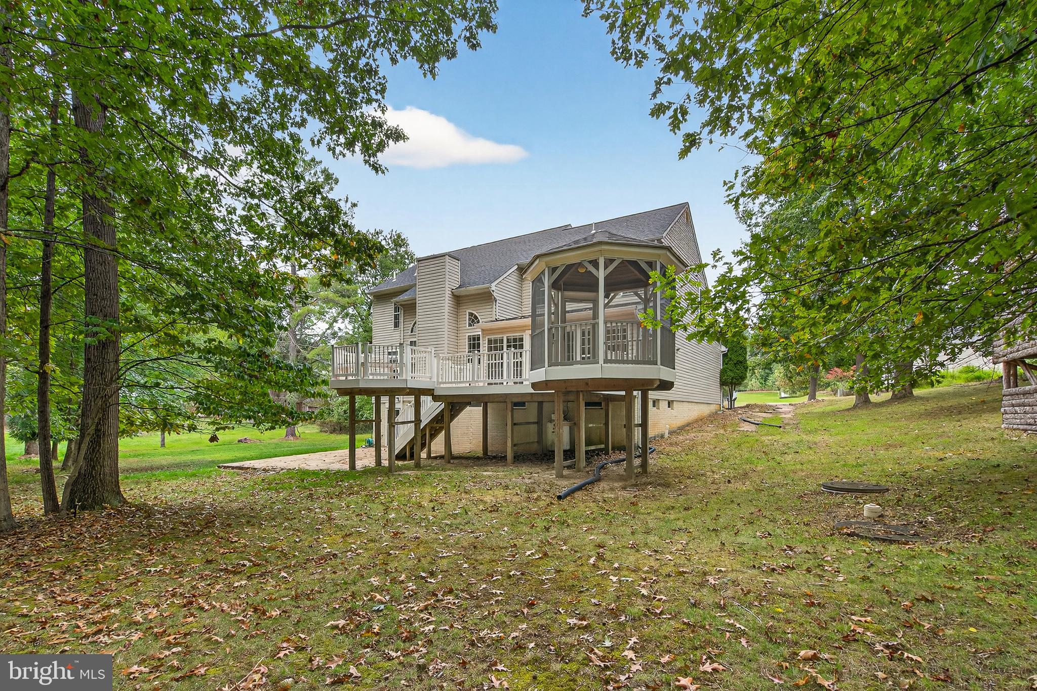 10105 SHAW DRIVE