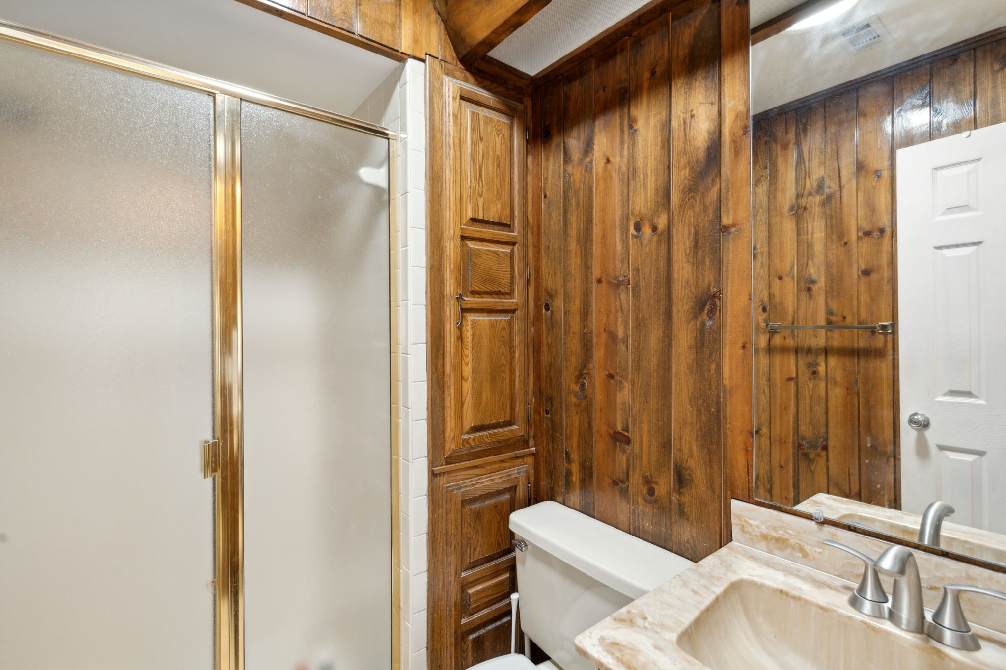 2105 Stain Glass Drive