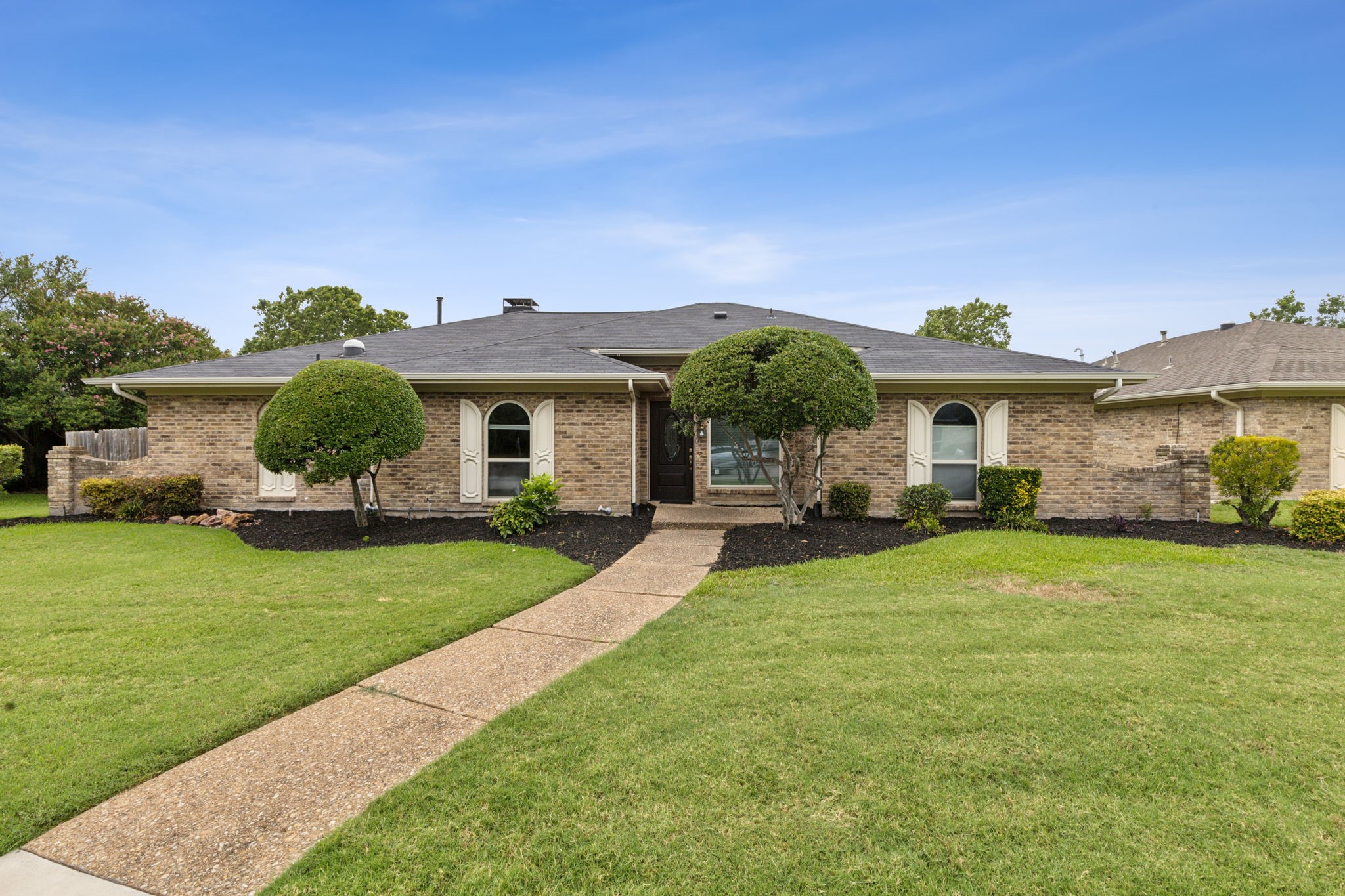 2105 Stain Glass Drive