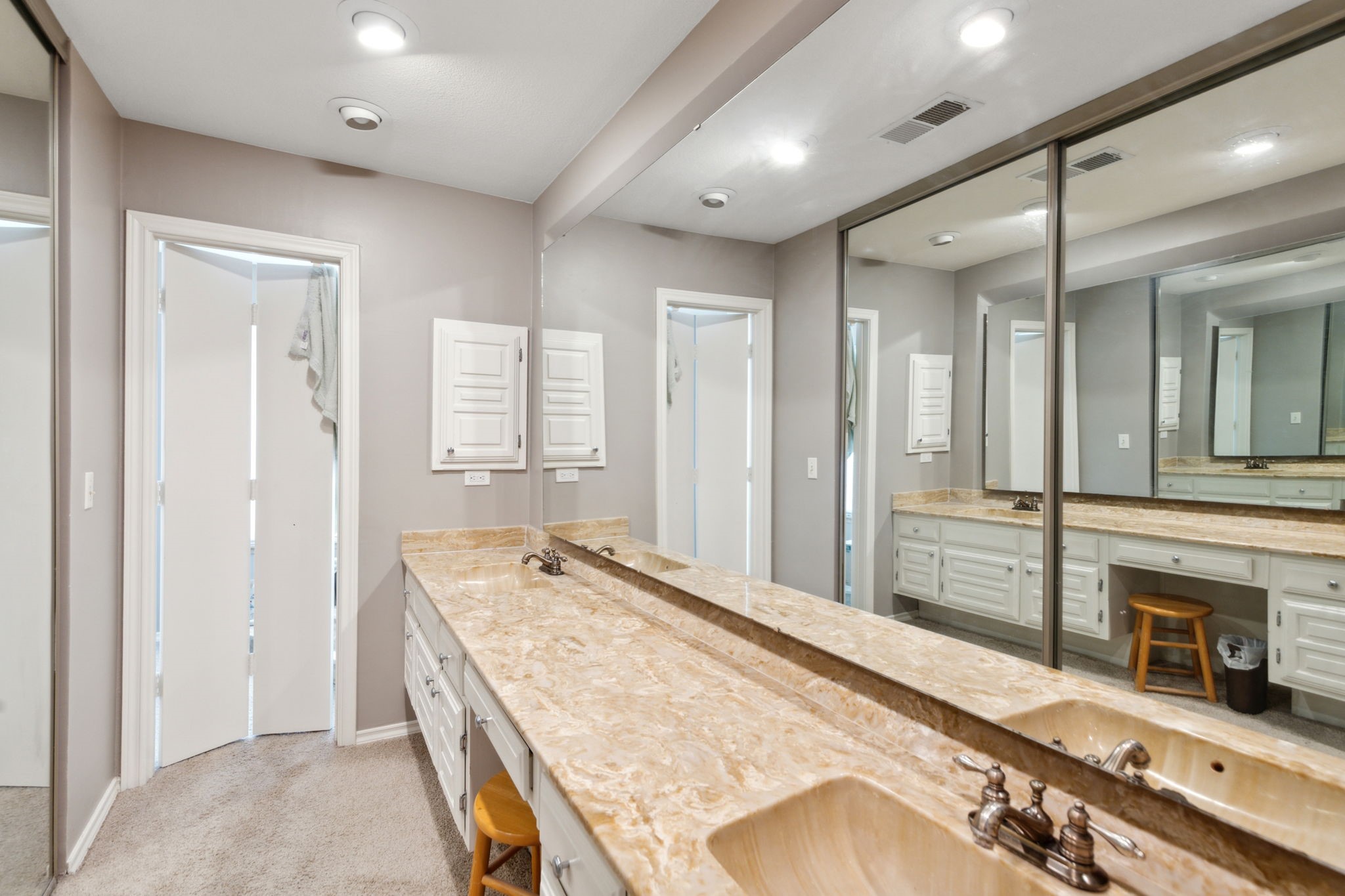 2105 Stain Glass Drive