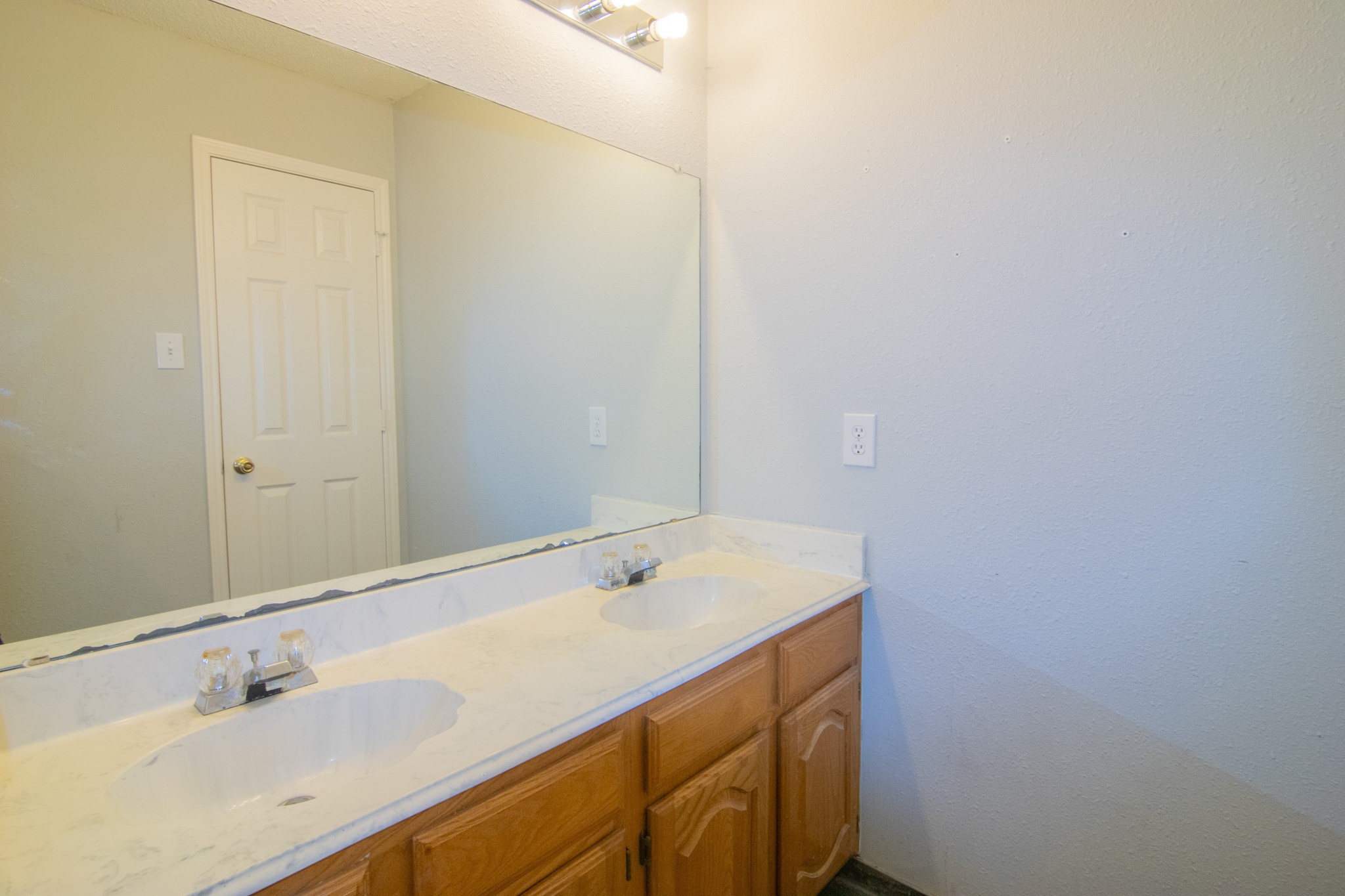 719 Cottonwood Bend Drive