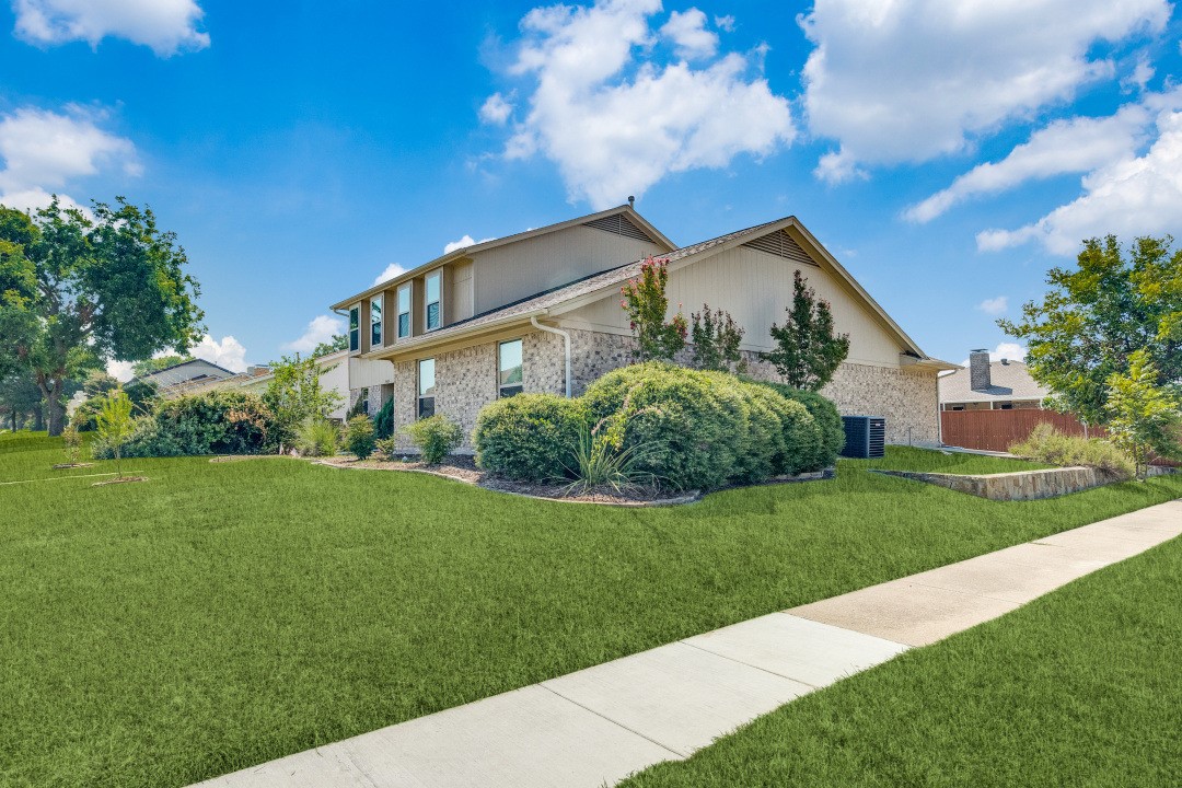 4460 Atlanta Drive