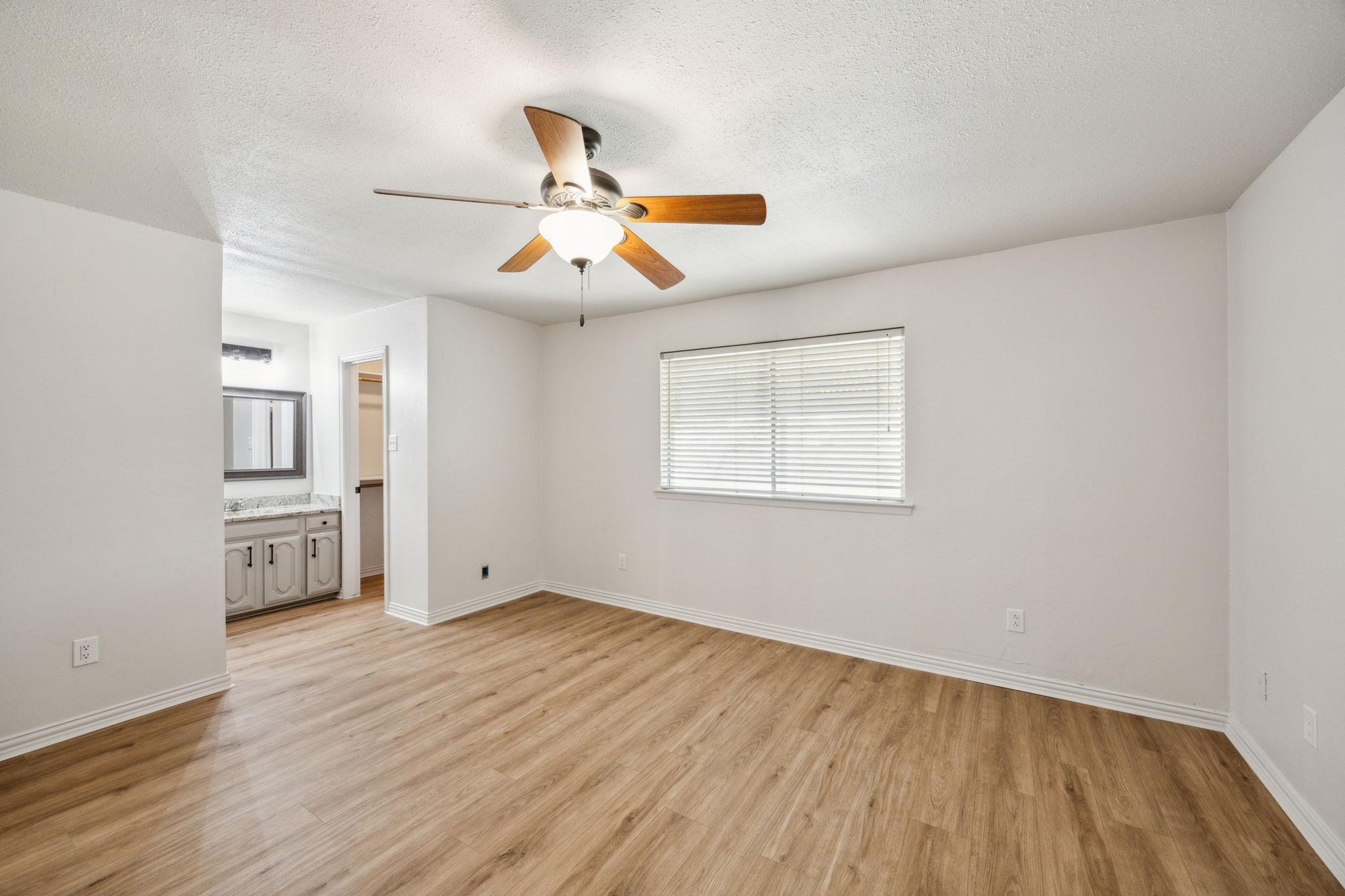 2223 Greenvalley Drive
