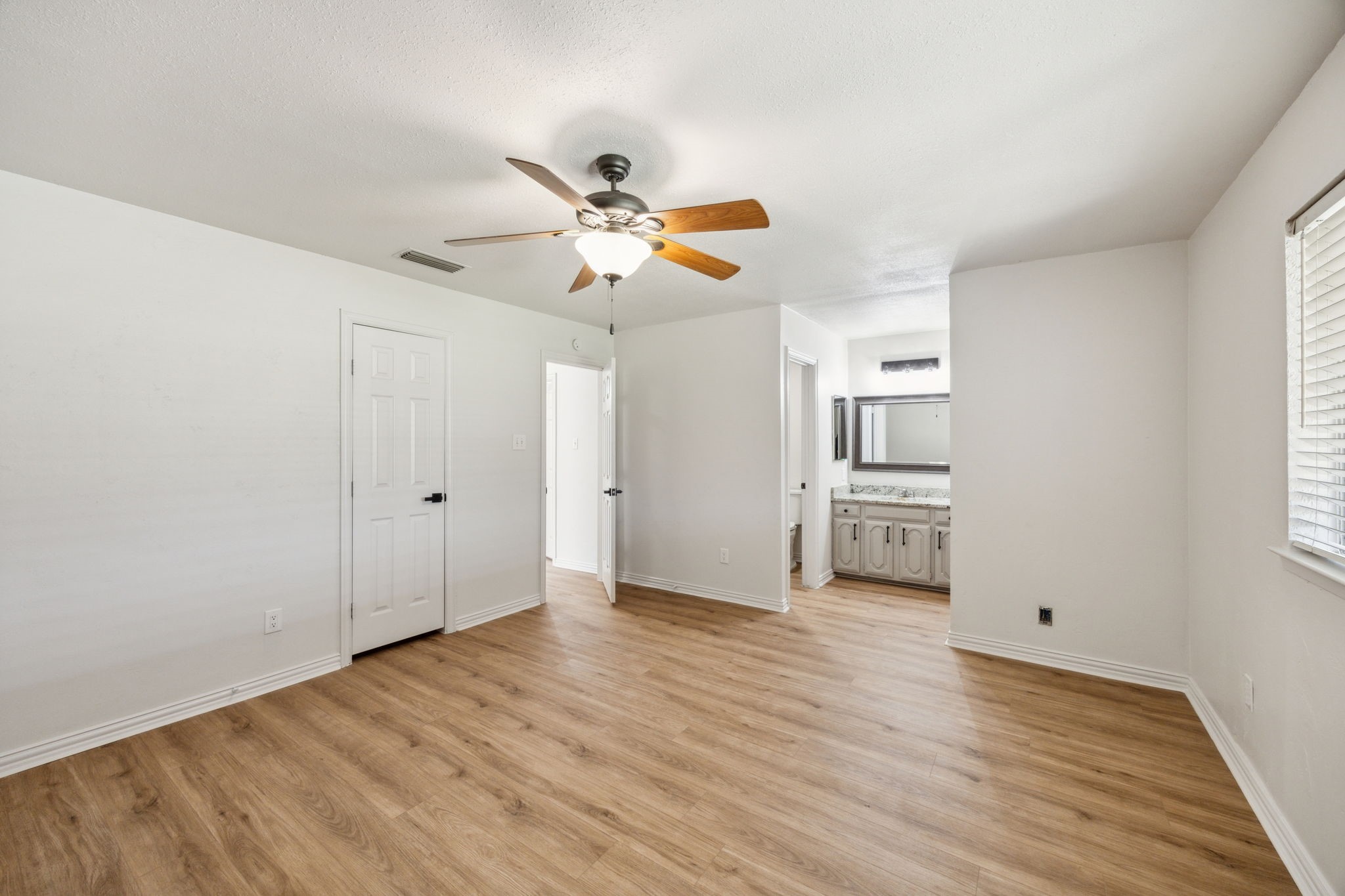 2223 Greenvalley Drive