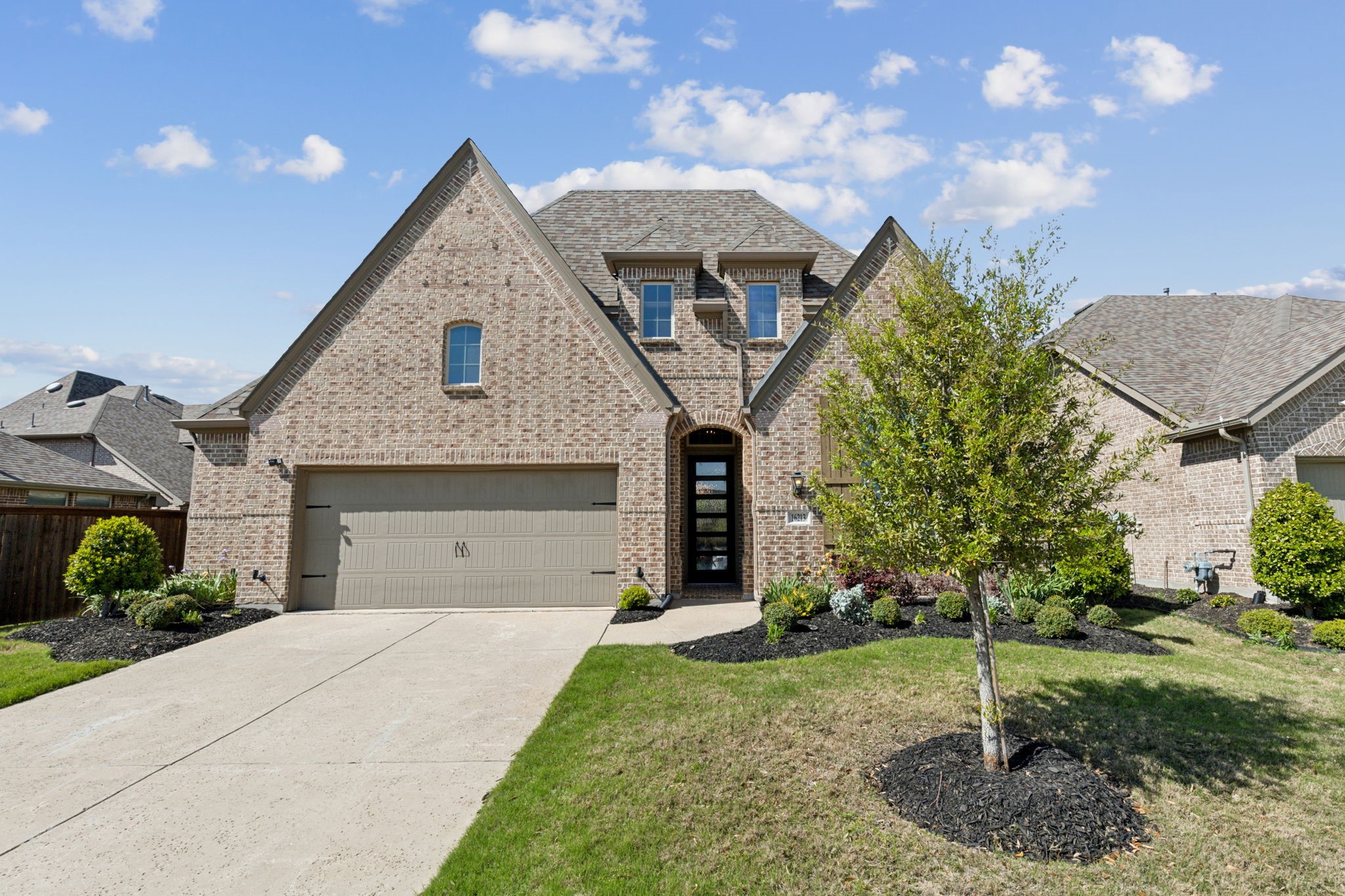 16213 Benbrook Boulevard