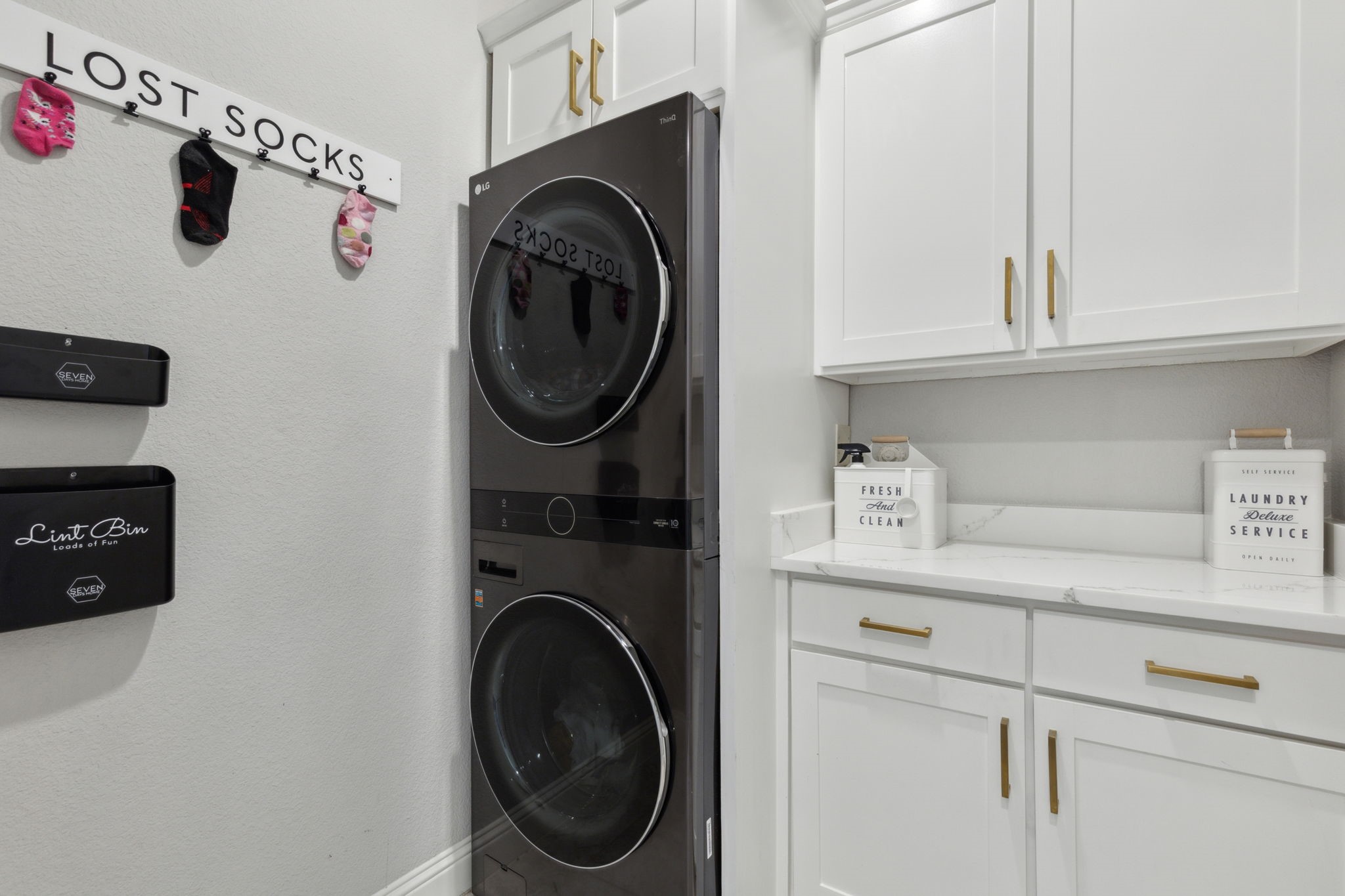 16213 Benbrook Boulevard