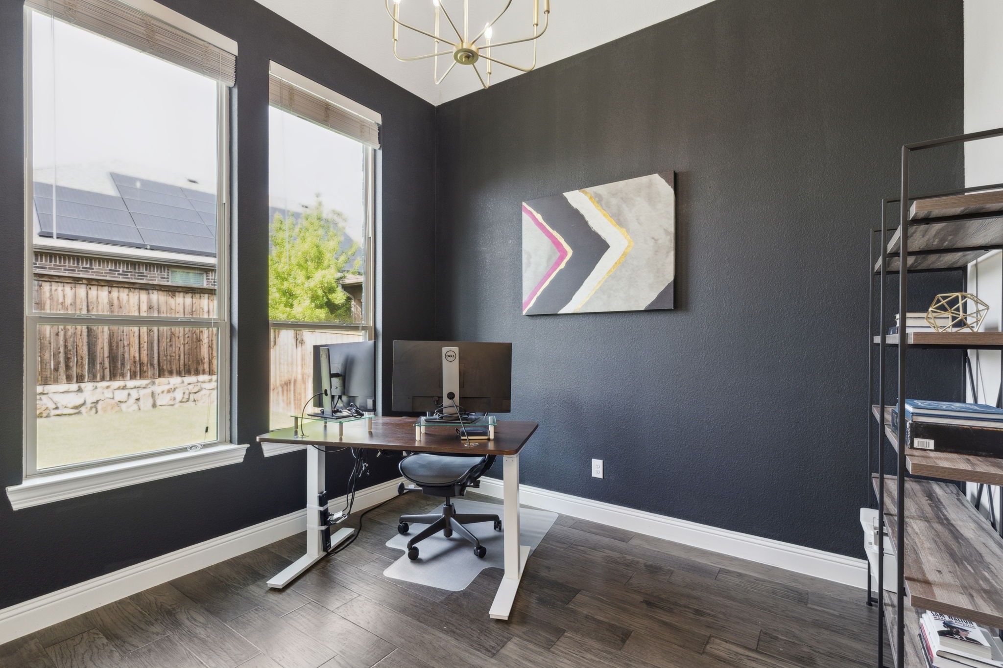 16213 Benbrook Boulevard