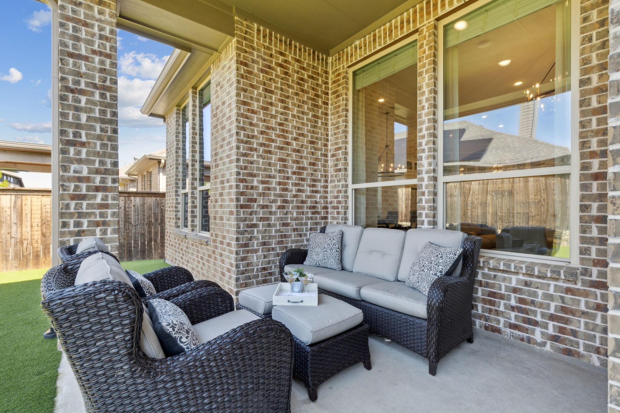 16213 Benbrook Boulevard