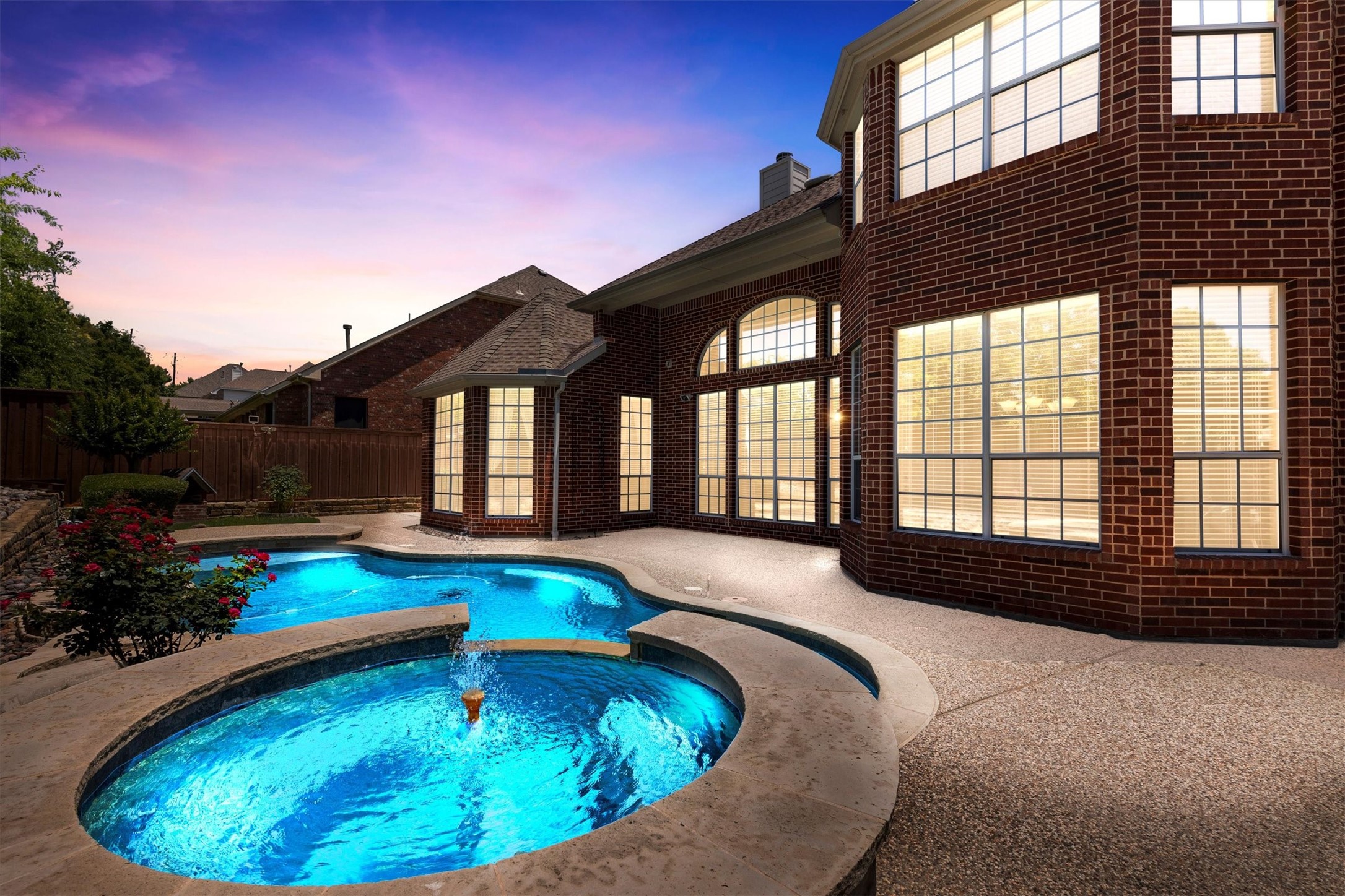 2609 Green Oak Drive