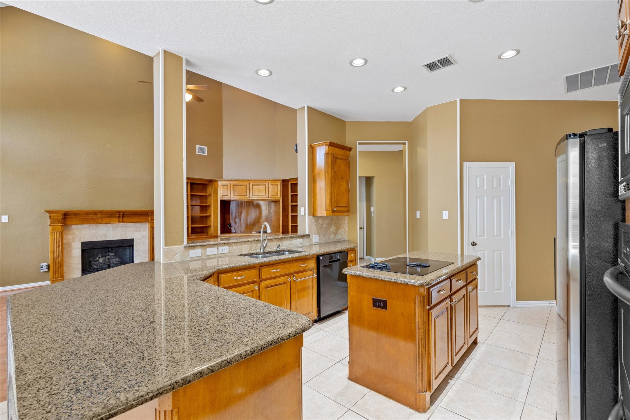 2609 Green Oak Drive