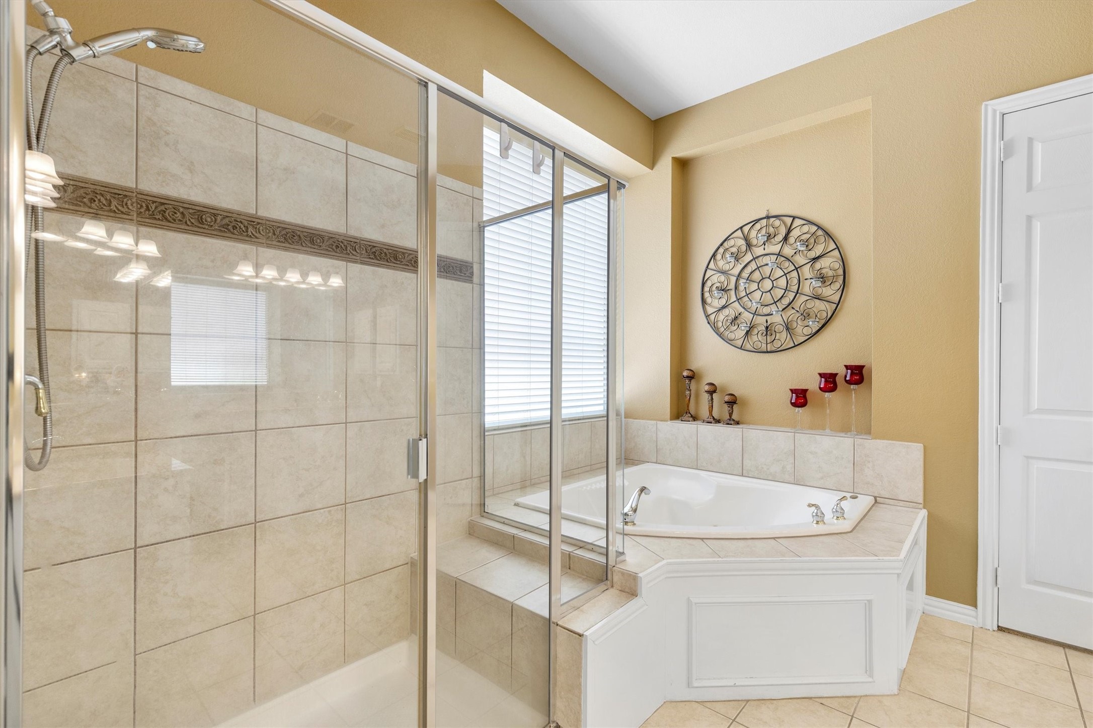 2609 Green Oak Drive