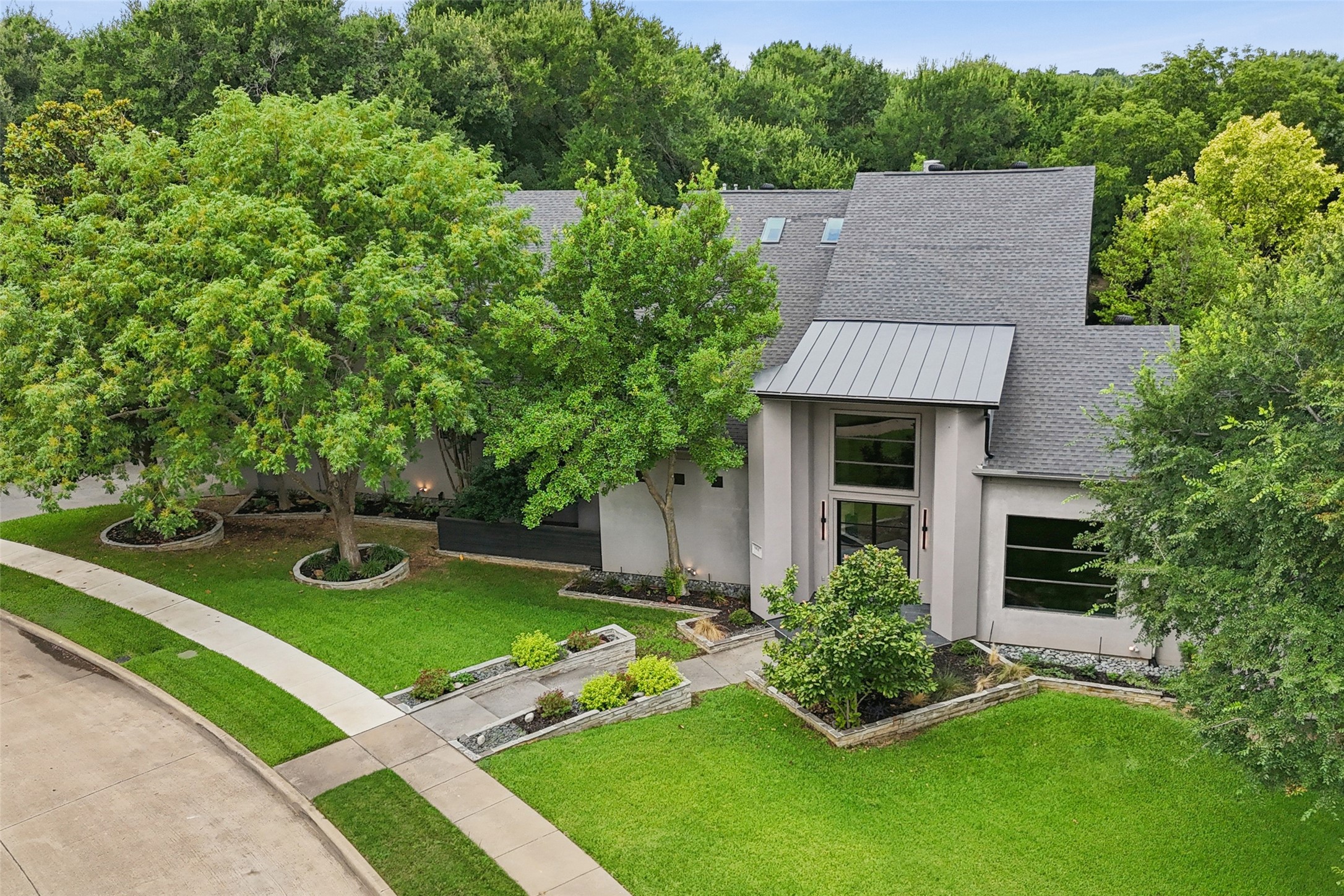 6617 Shady Creek Circle