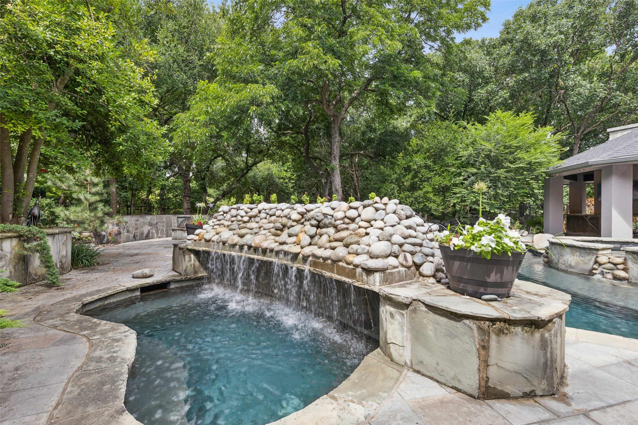 6617 Shady Creek Circle