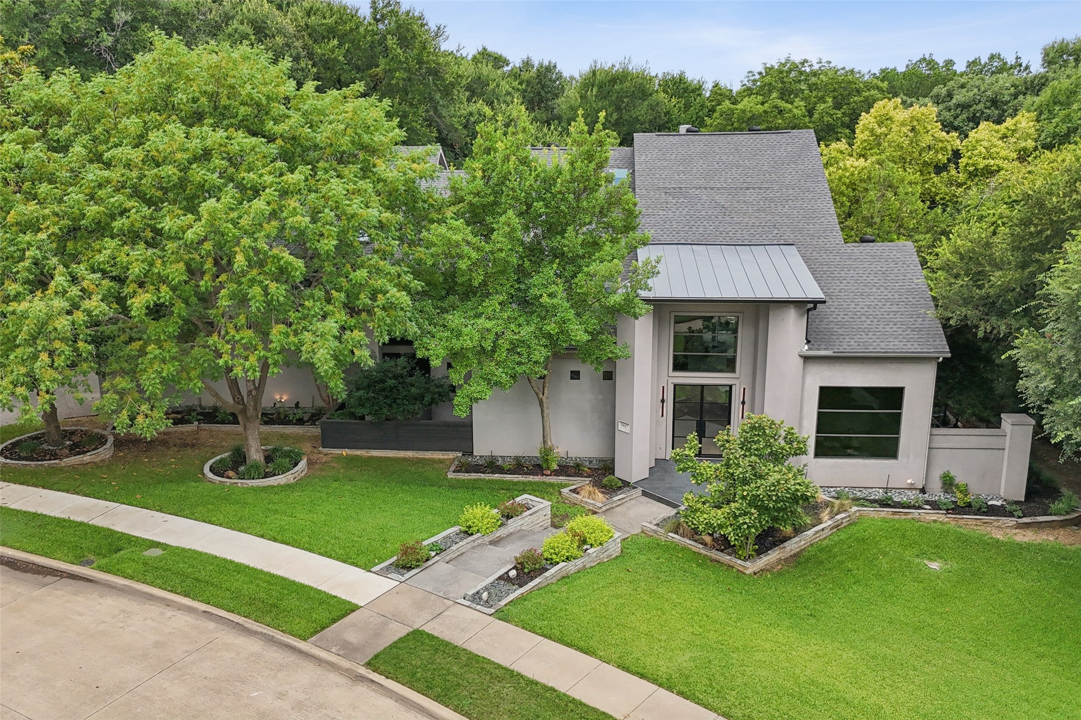 6617 Shady Creek Circle
