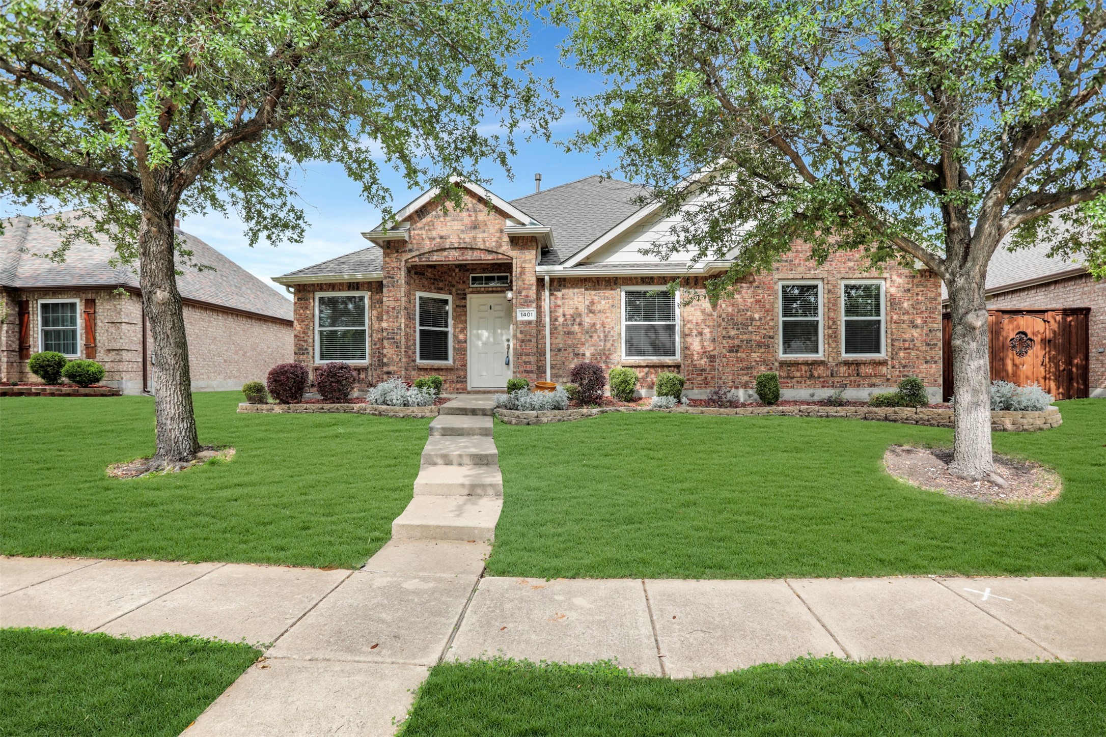 1401 Cedar Springs Drive