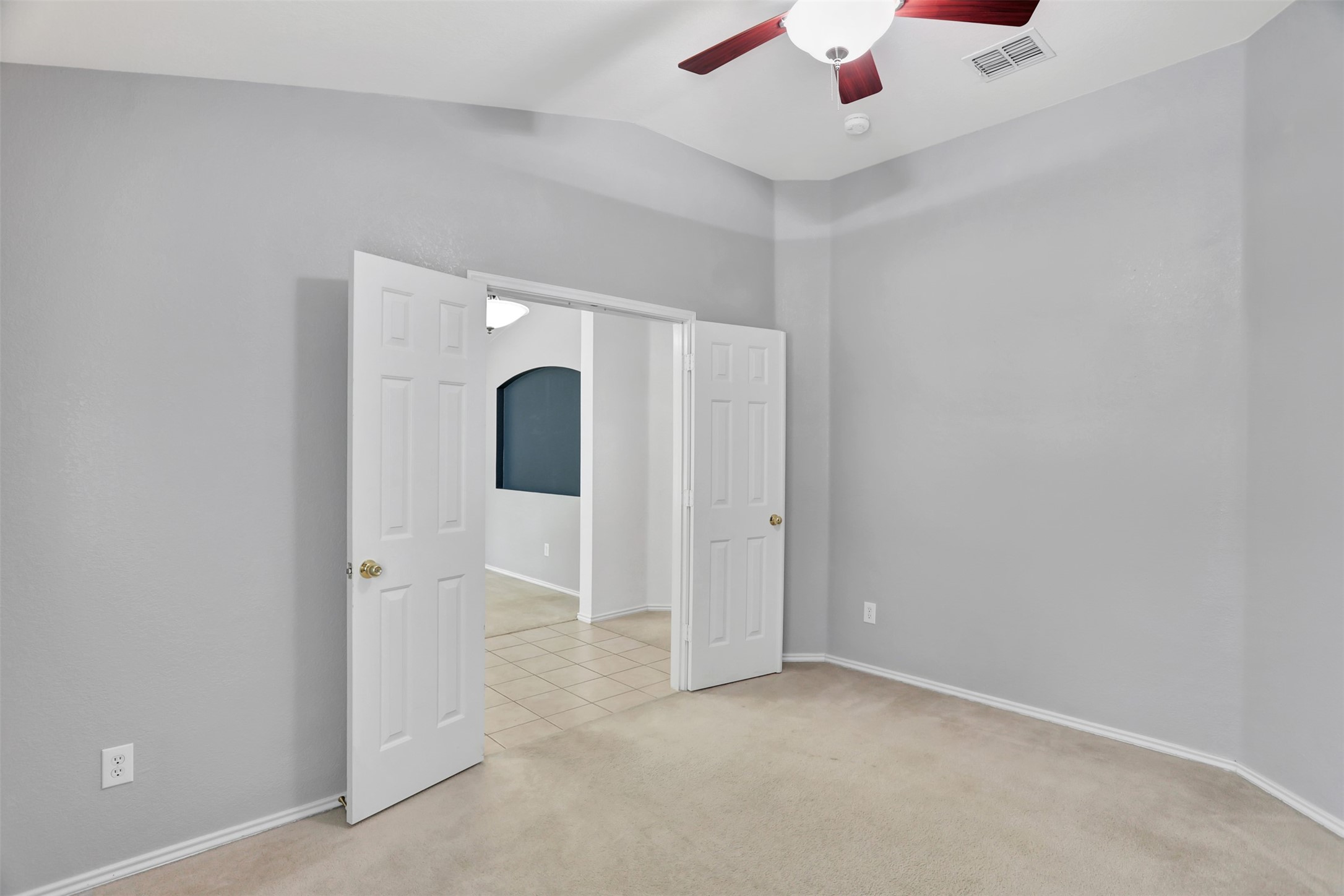 1401 Cedar Springs Drive