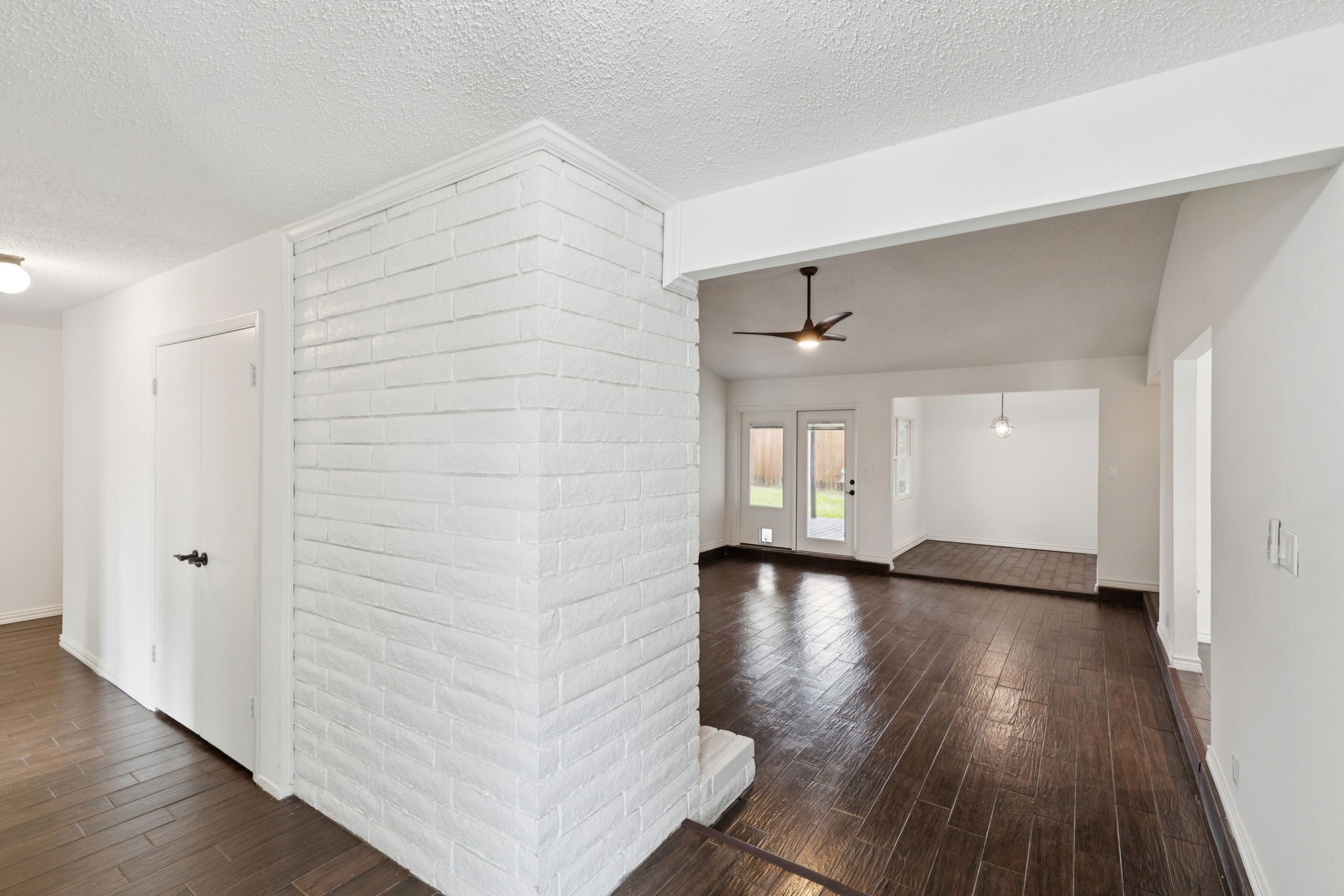 2218 Greenvalley Drive