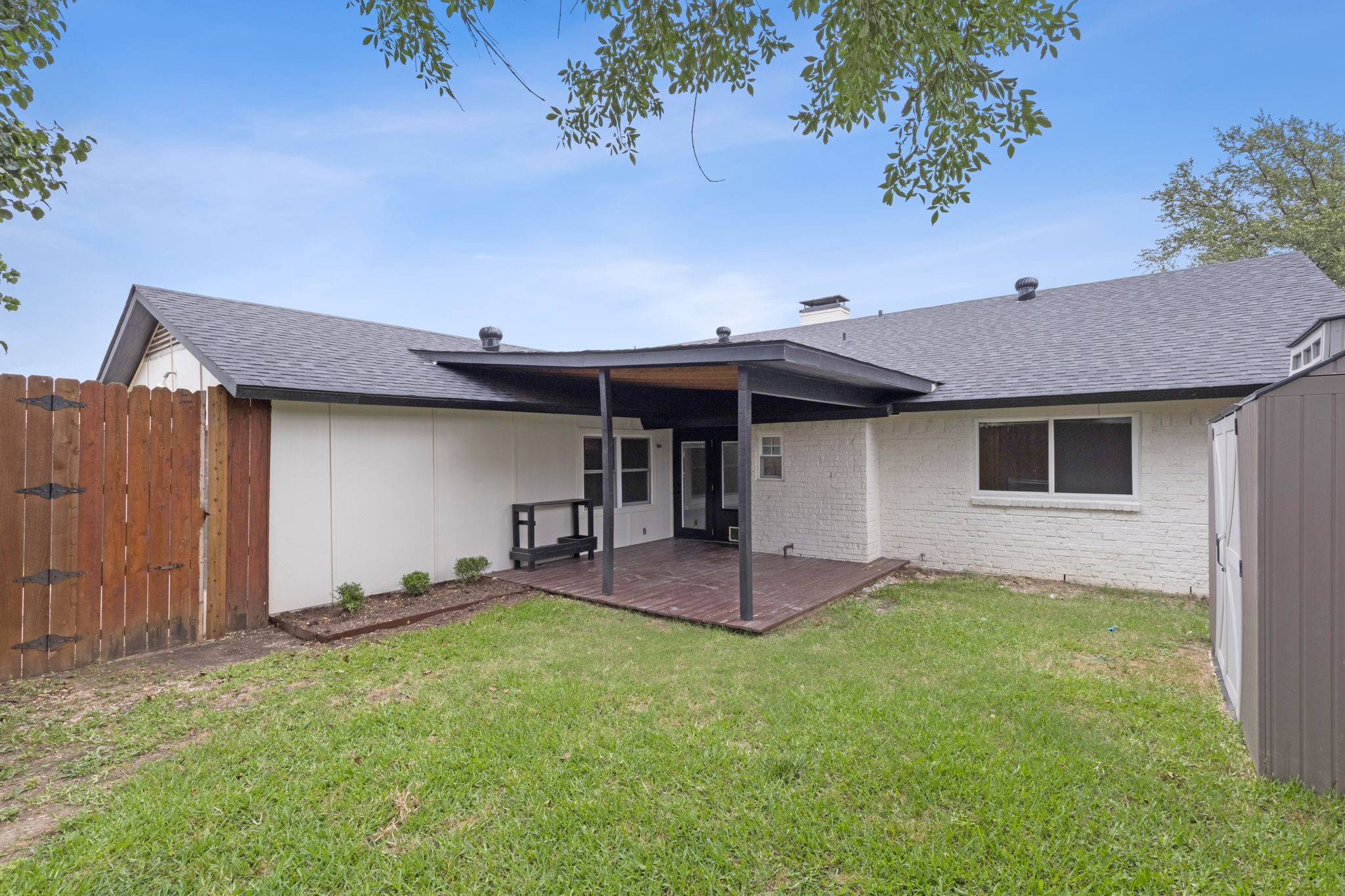 2218 Greenvalley Drive