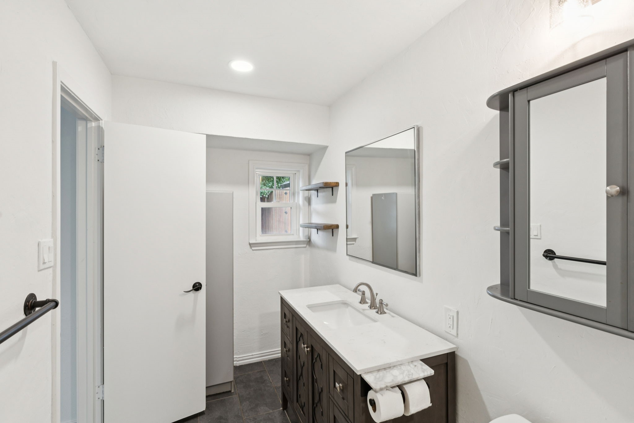 2218 Greenvalley Drive