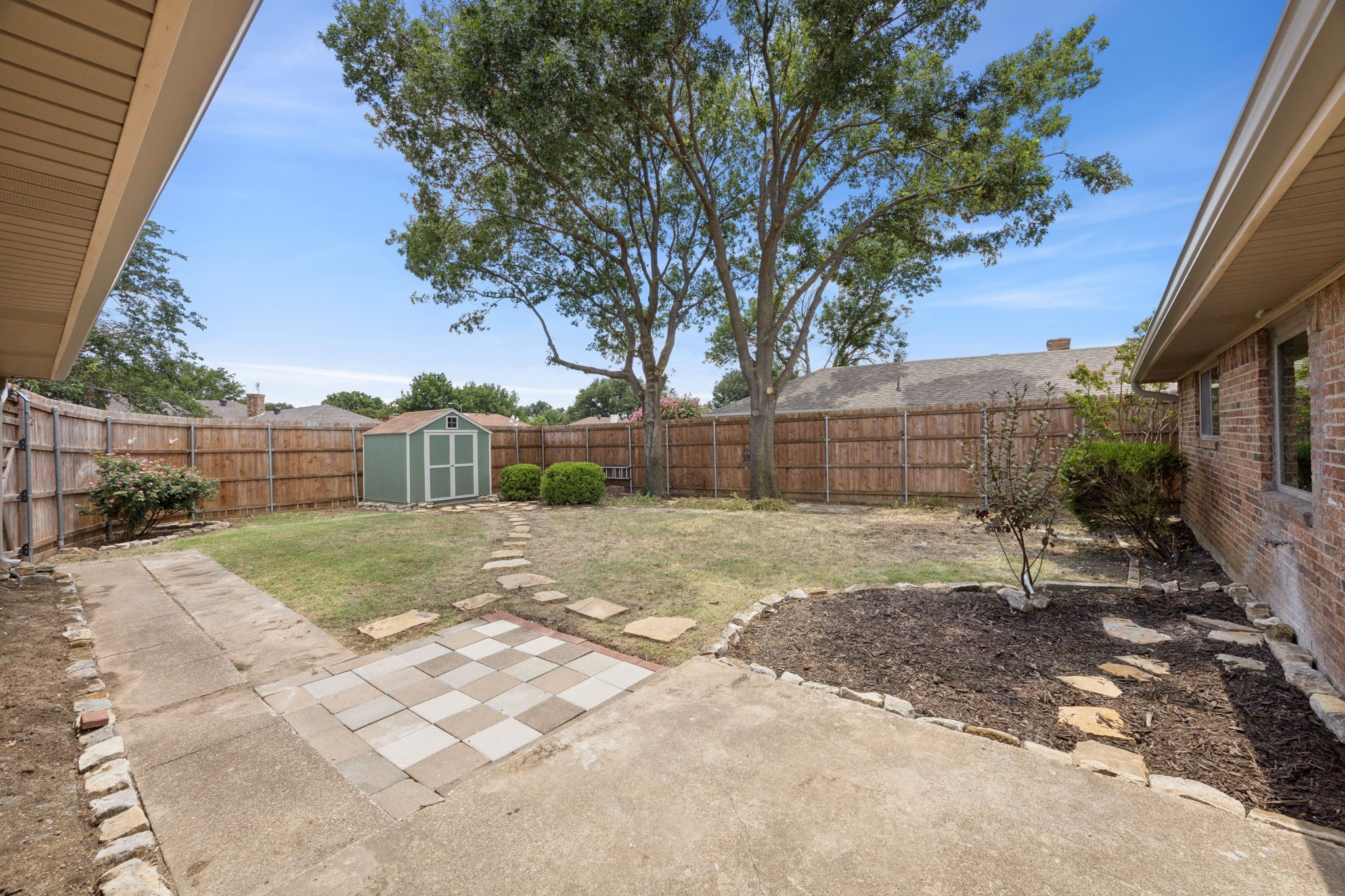1612 E Peters Colony Road