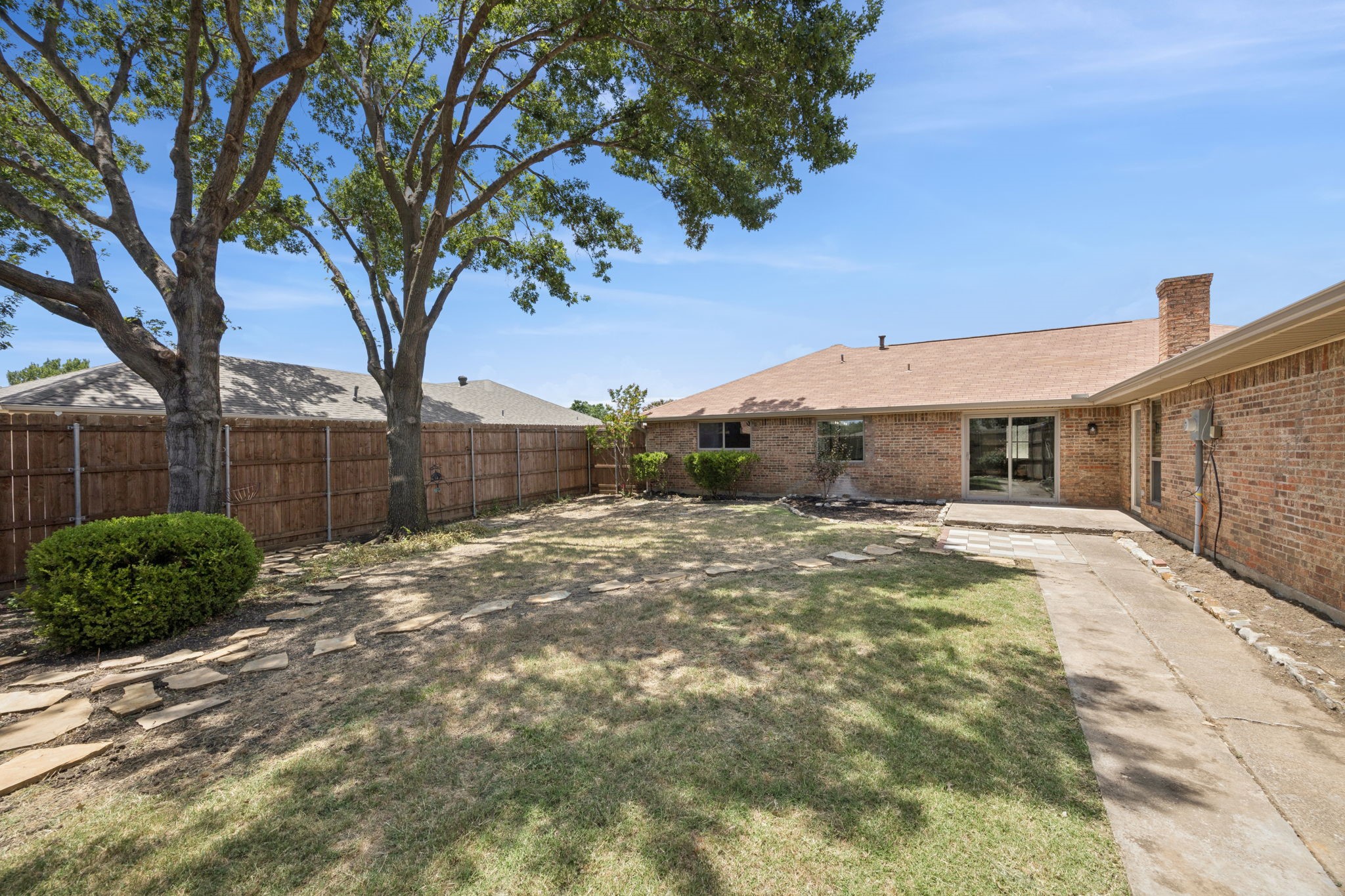 1612 E Peters Colony Road