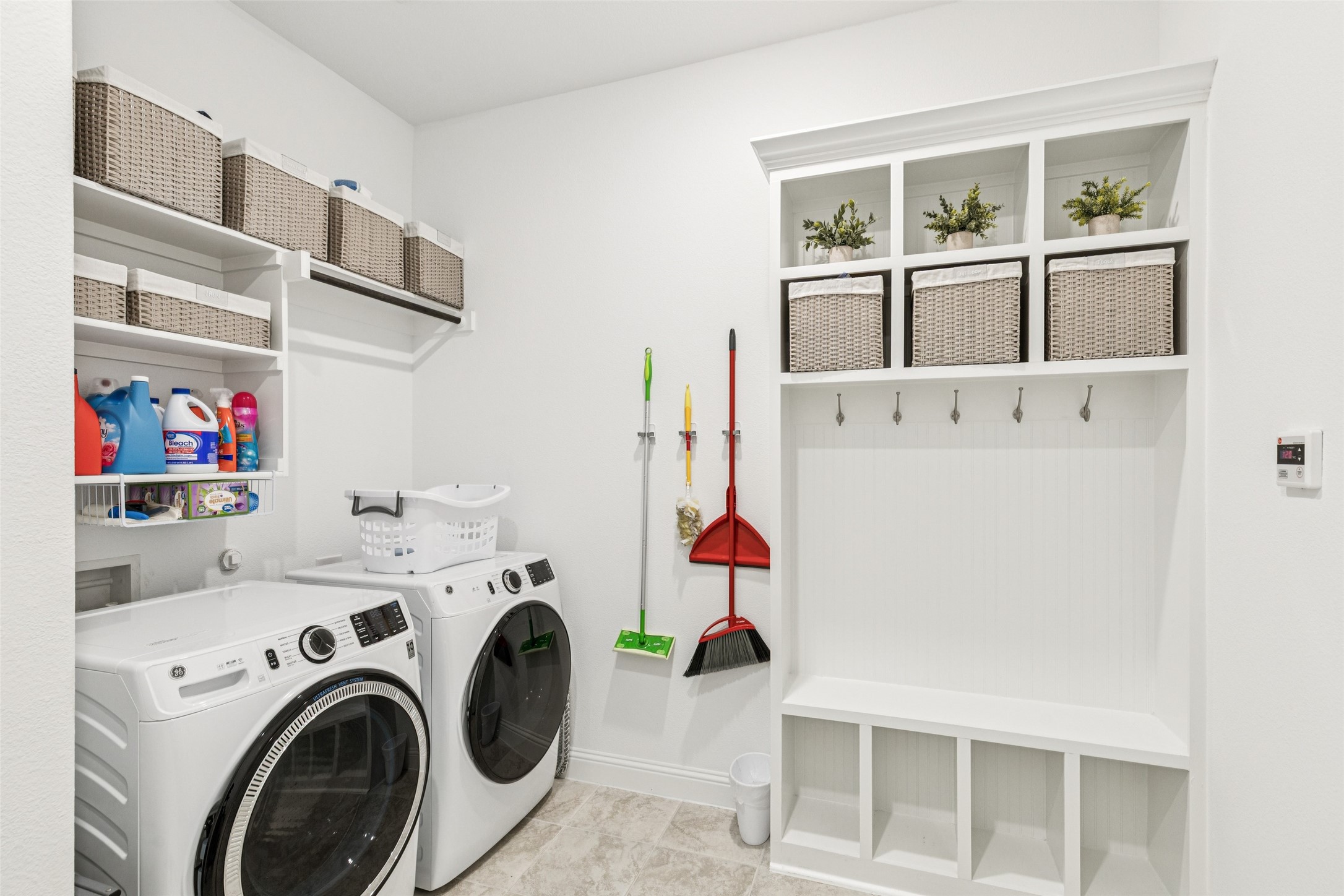 4101 Yellow Jasmine Lane