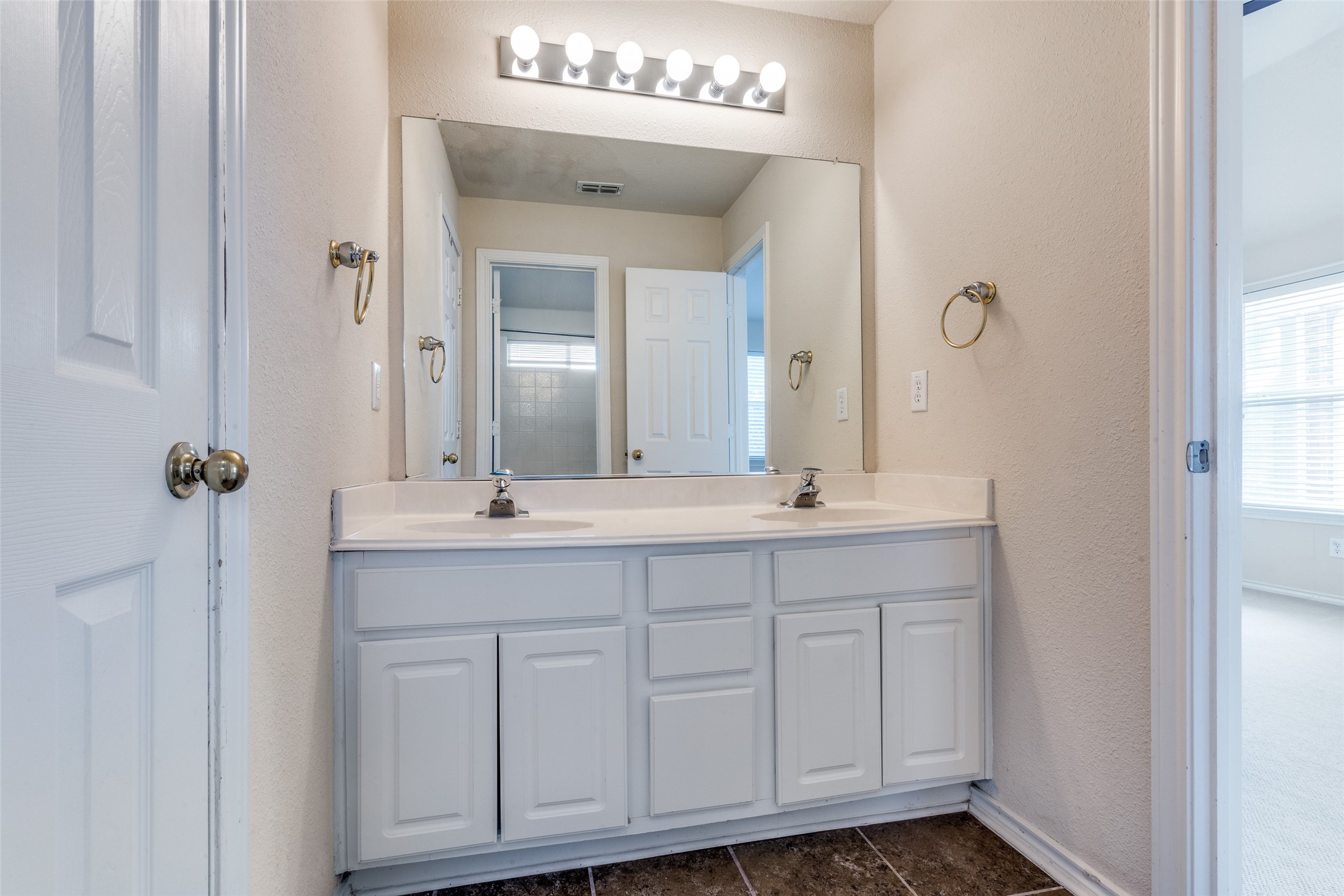 2437 Clear Field Drive