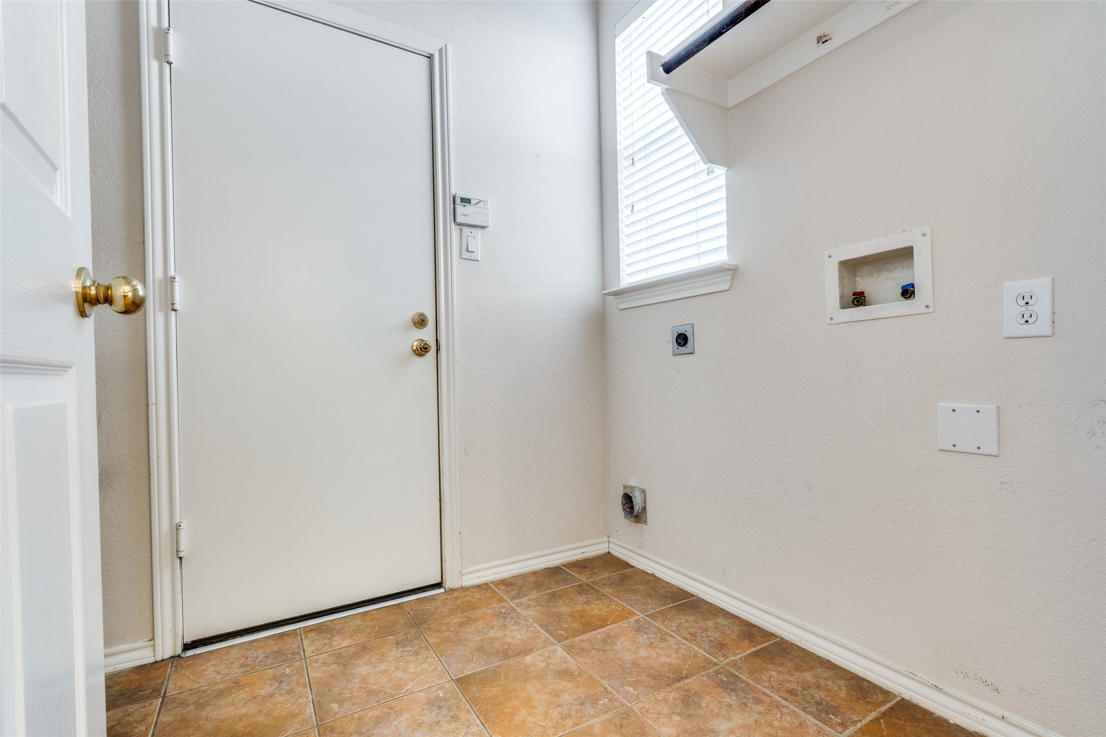 2437 Clear Field Drive