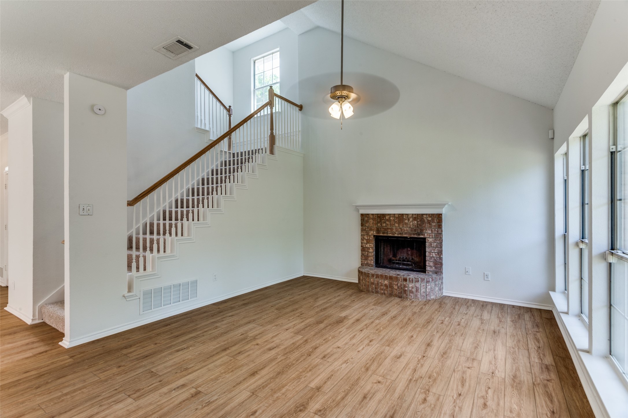 7636 Arbor Ridge Court