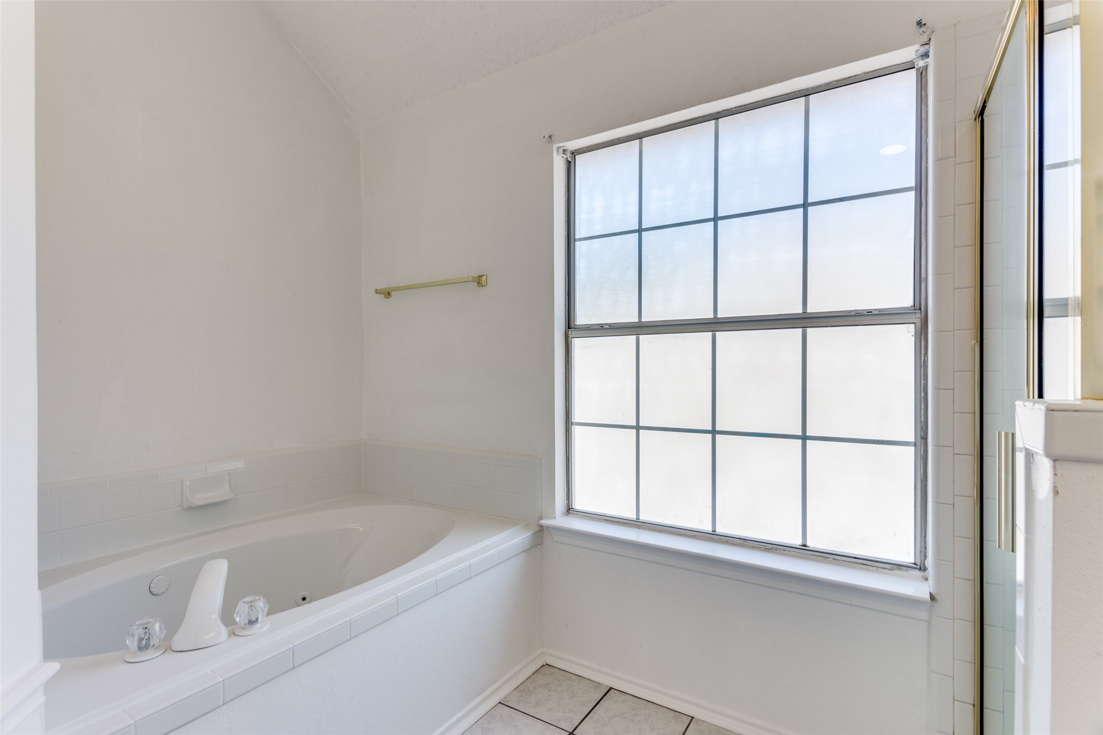 7636 Arbor Ridge Court