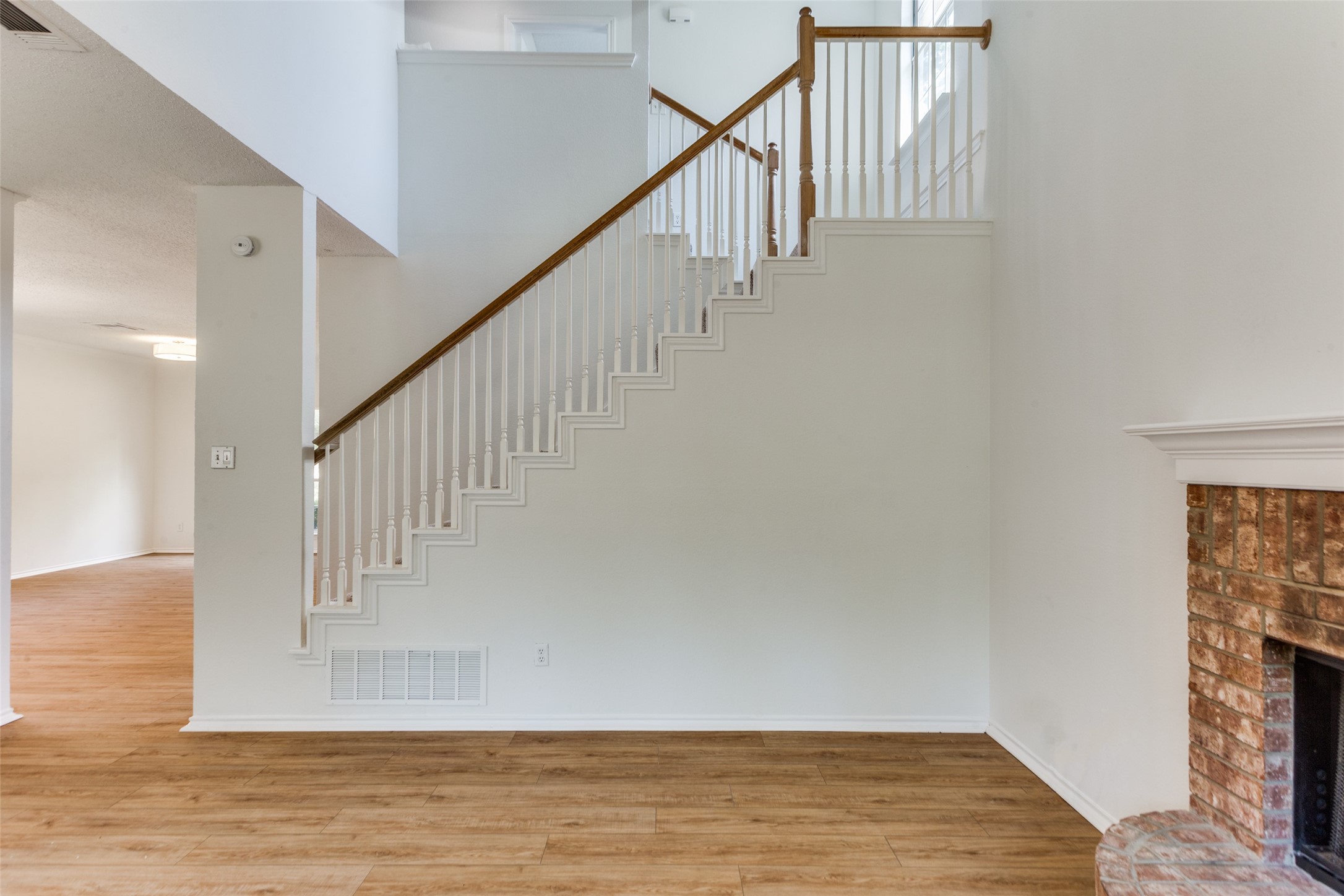 7636 Arbor Ridge Court