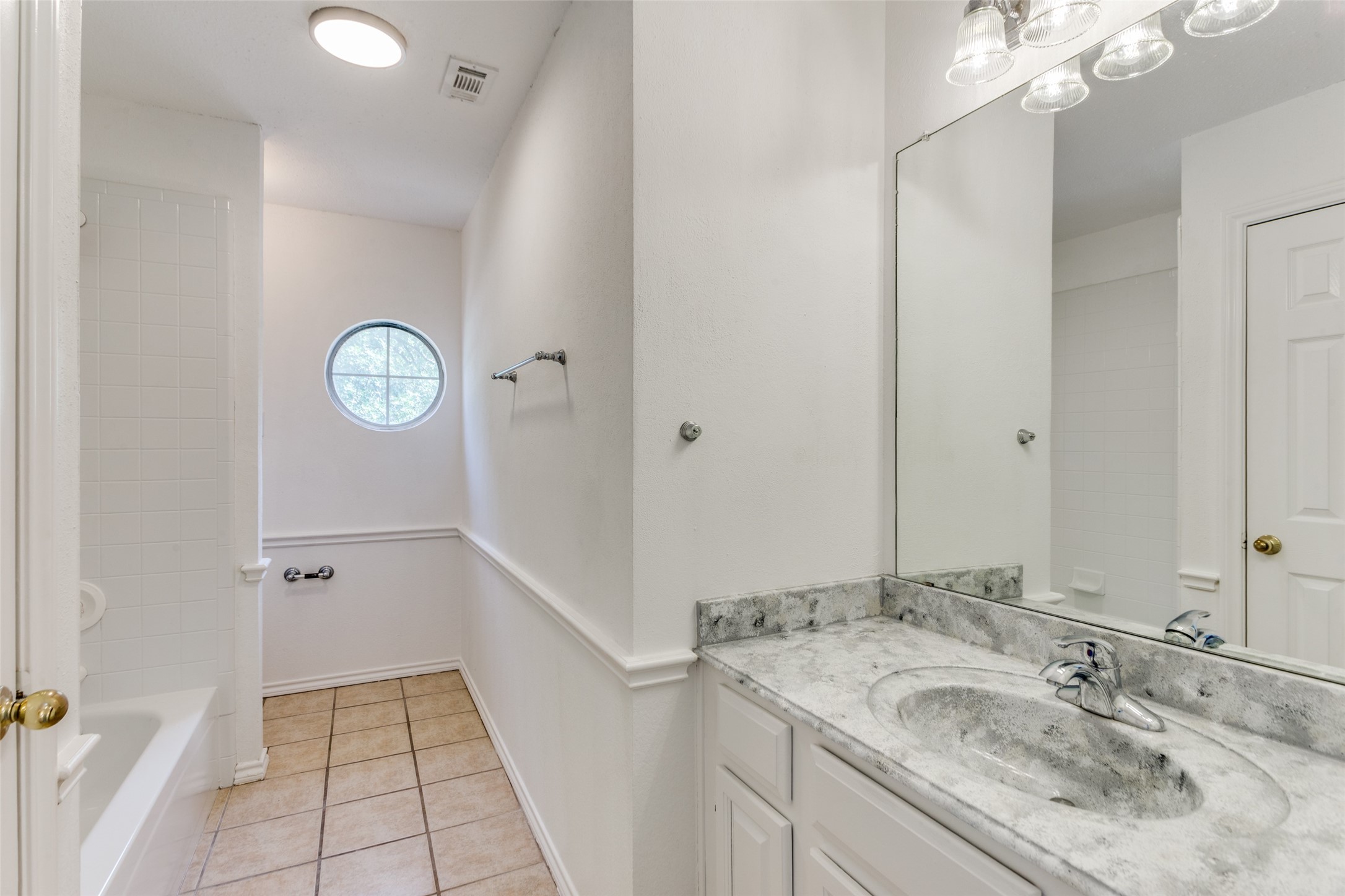 7636 Arbor Ridge Court