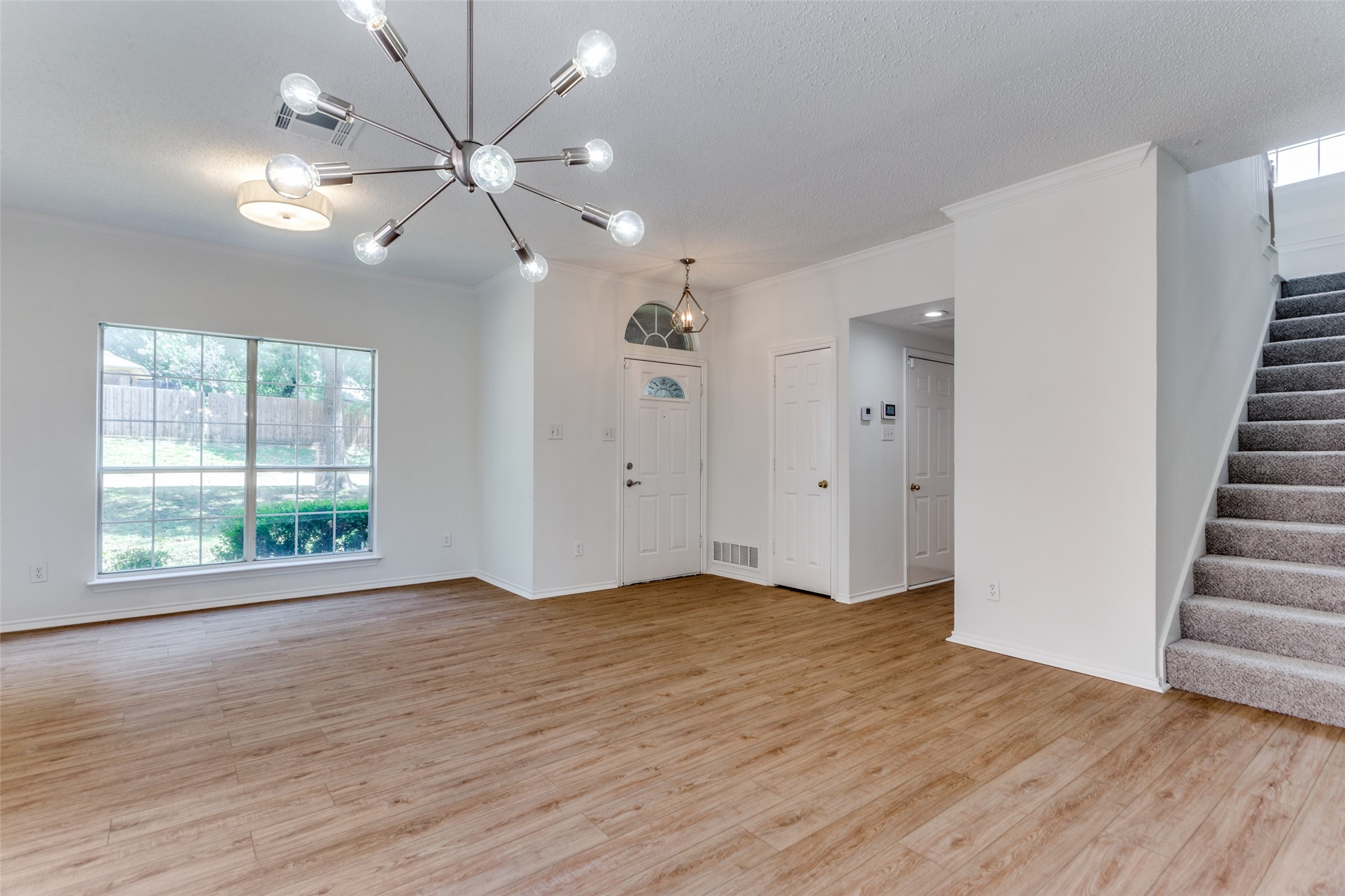 7636 Arbor Ridge Court