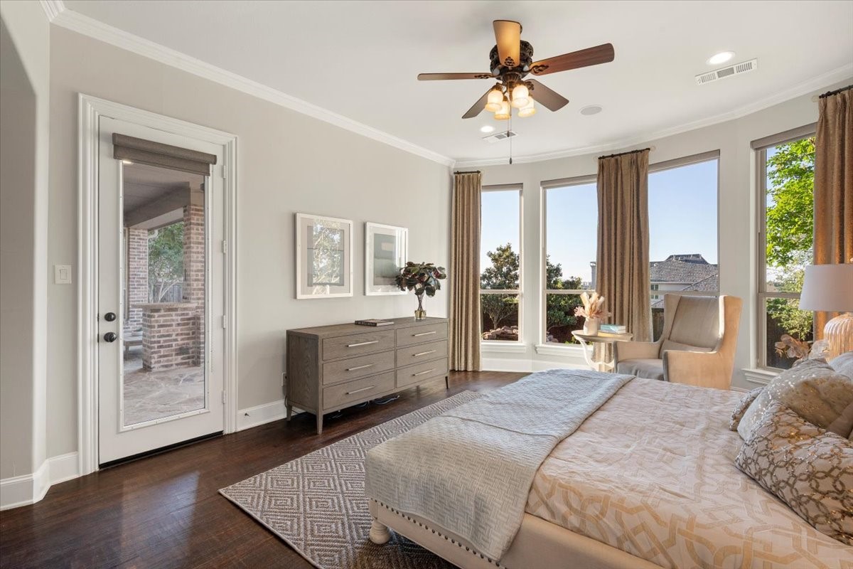 2709 King Arthur Boulevard