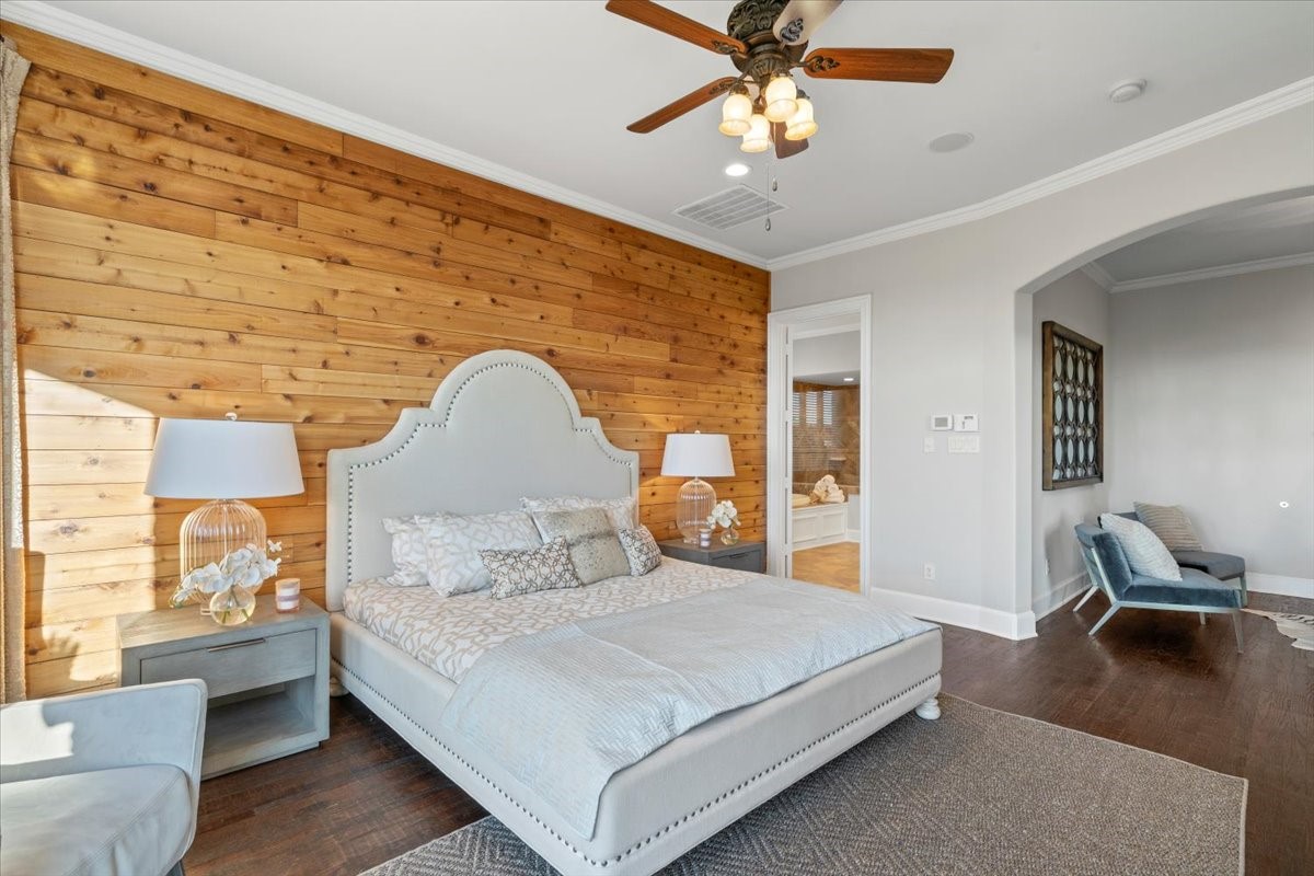 2709 King Arthur Boulevard