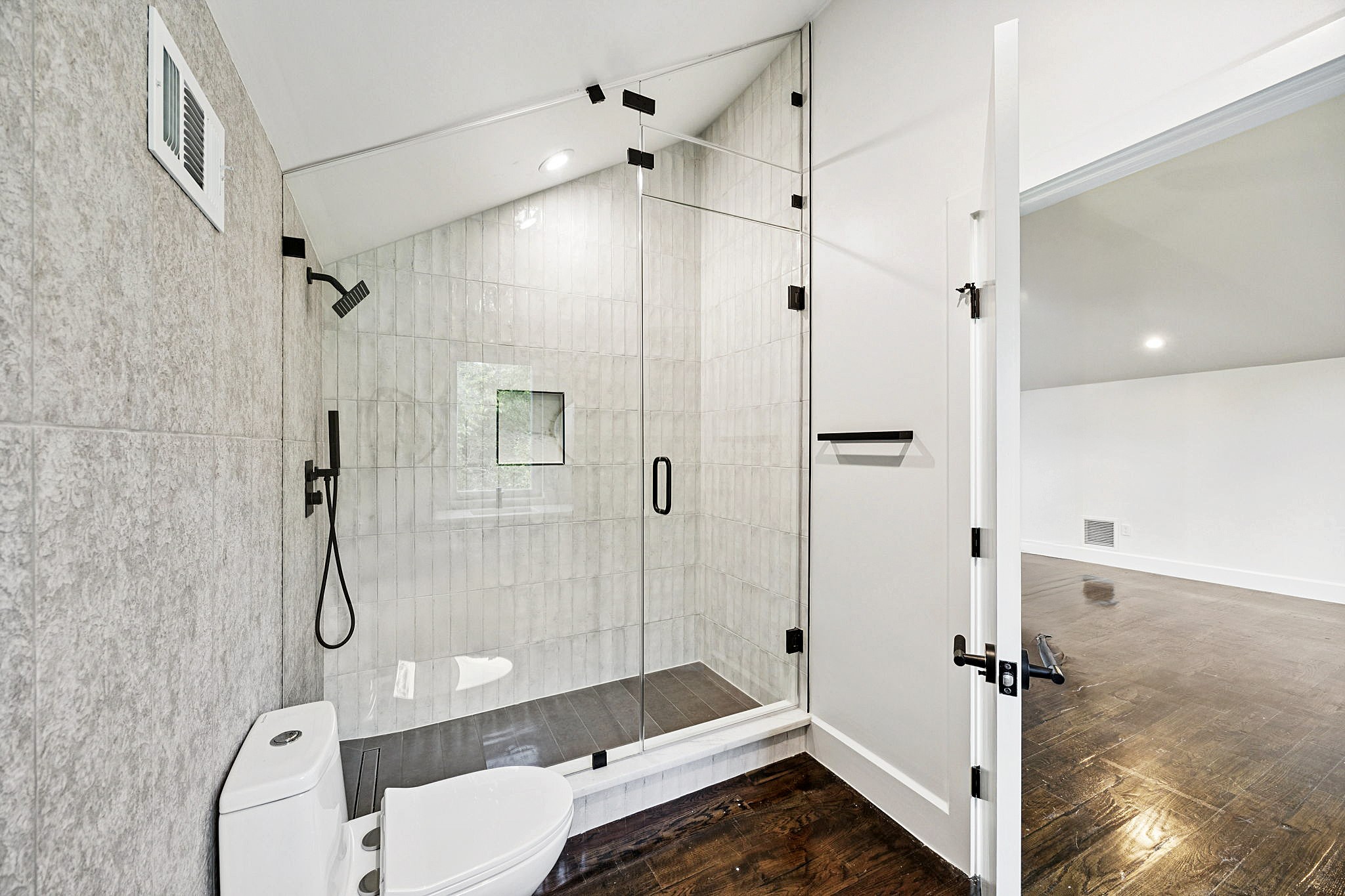 6617 Shady Creek Circle