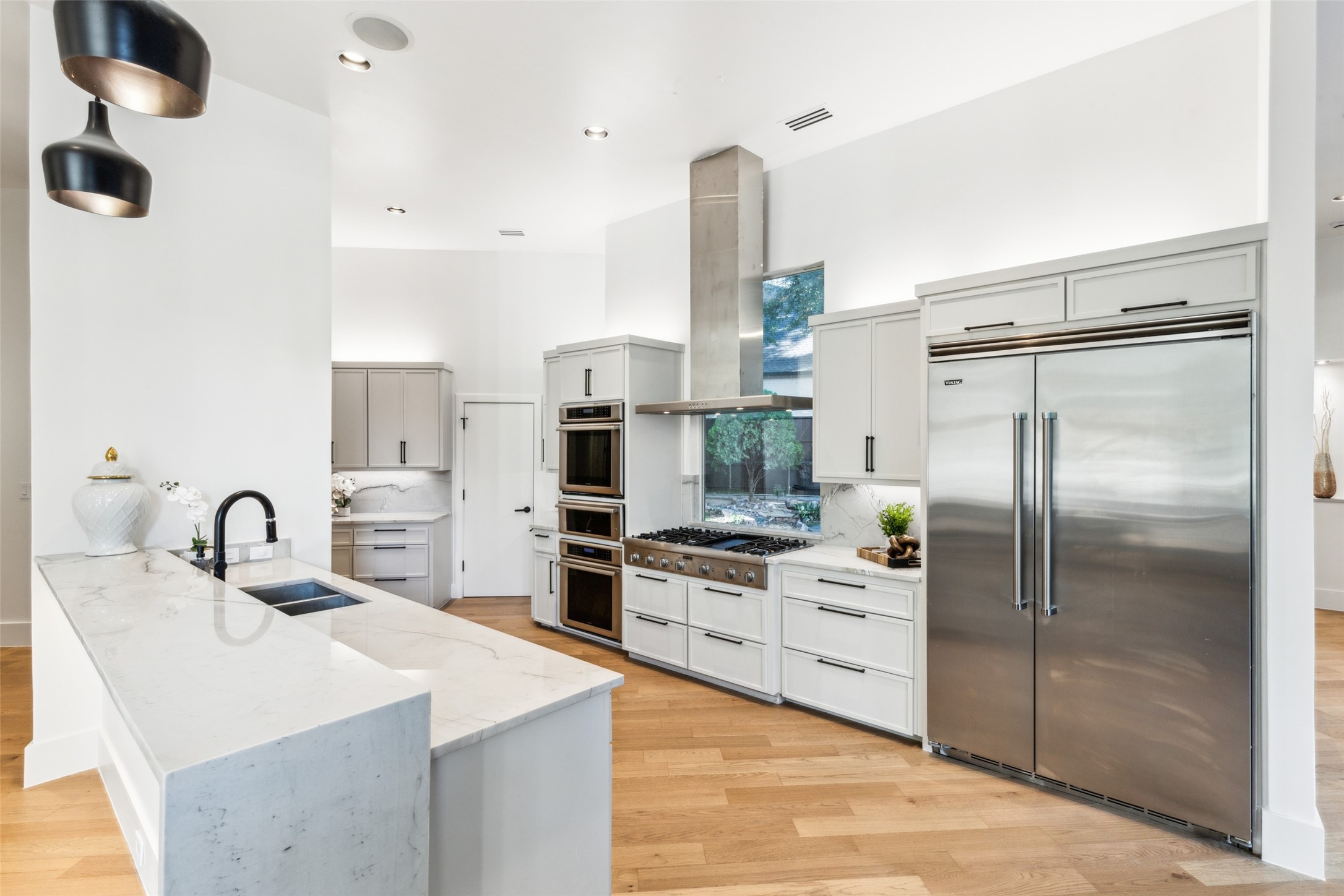 6617 Shady Creek Circle