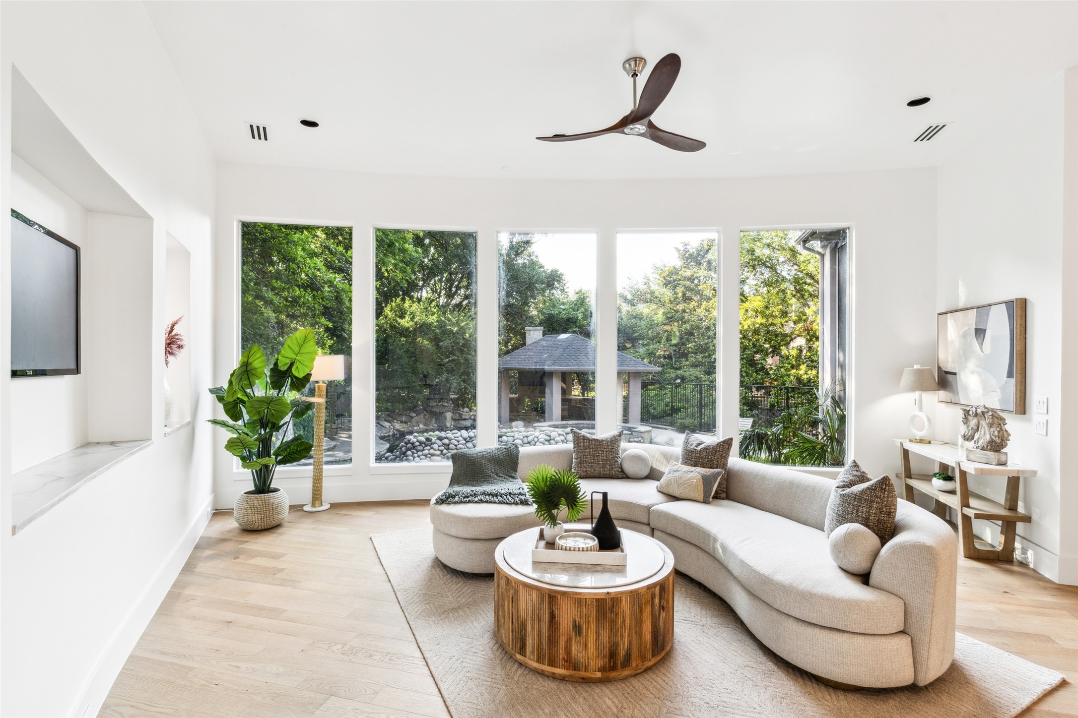 6617 Shady Creek Circle