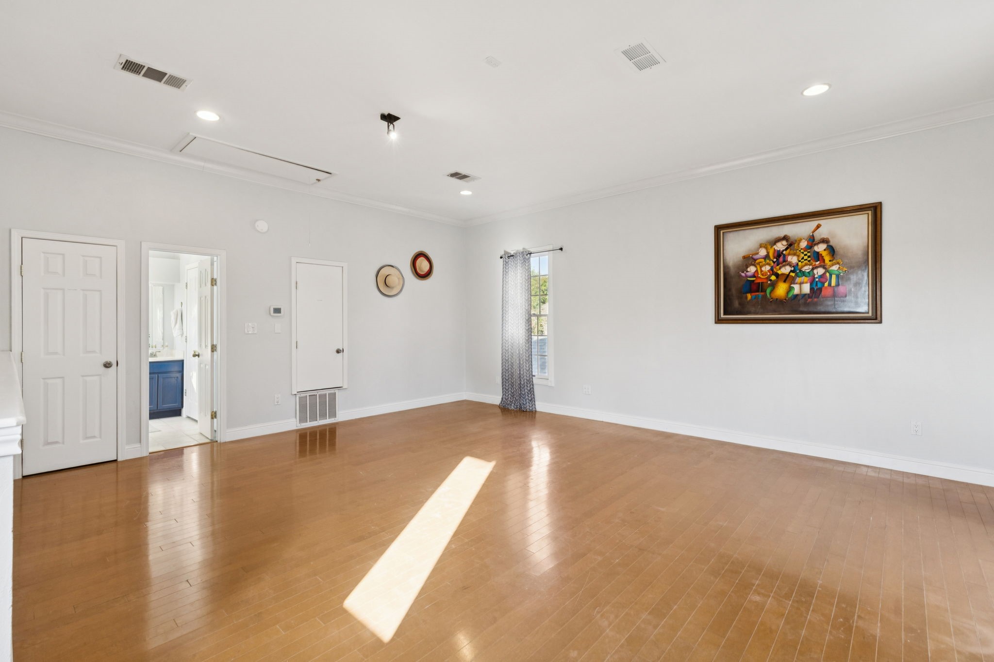 4204 Harvest Hill Court