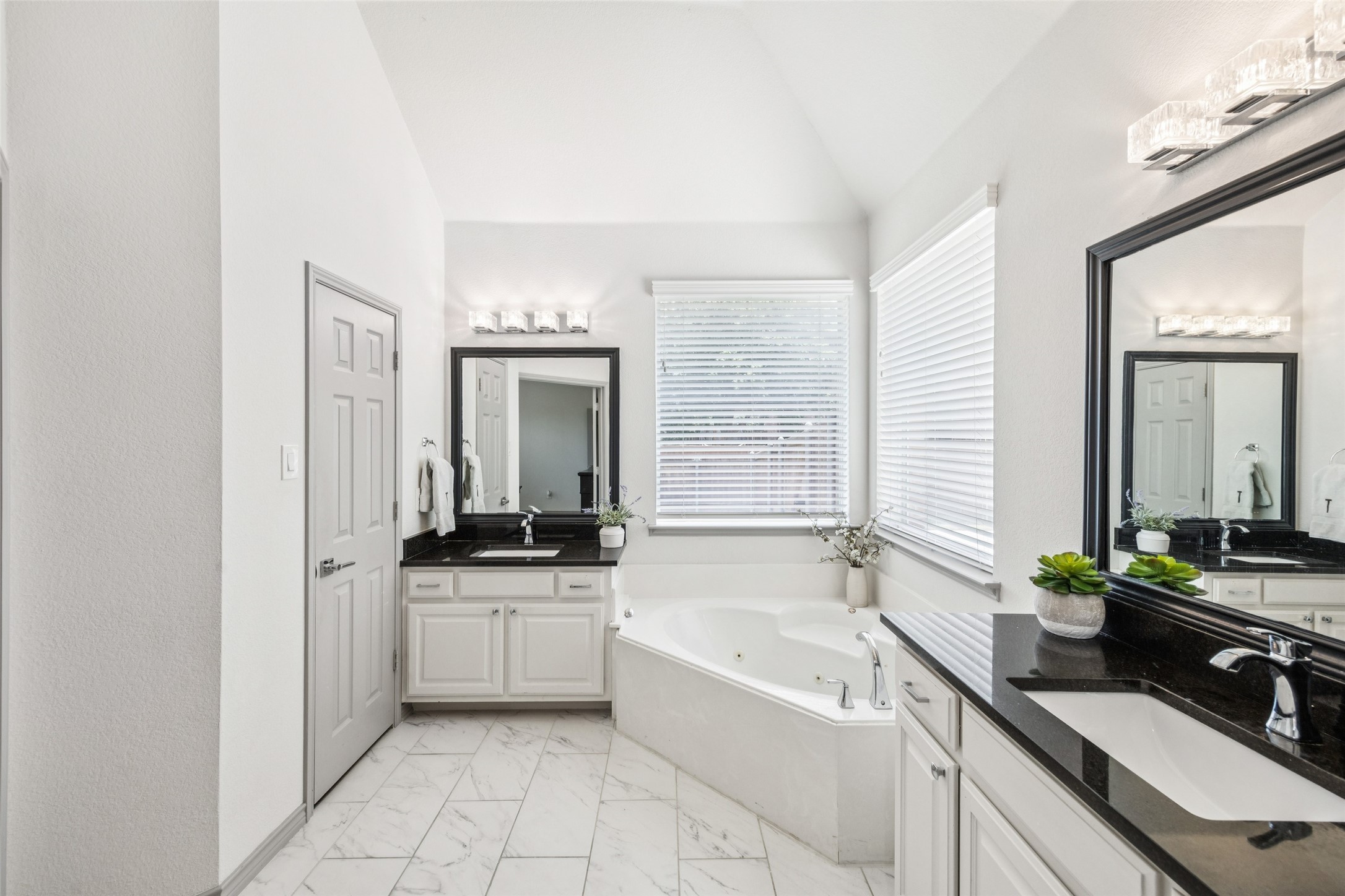 10082 Planters Row Drive