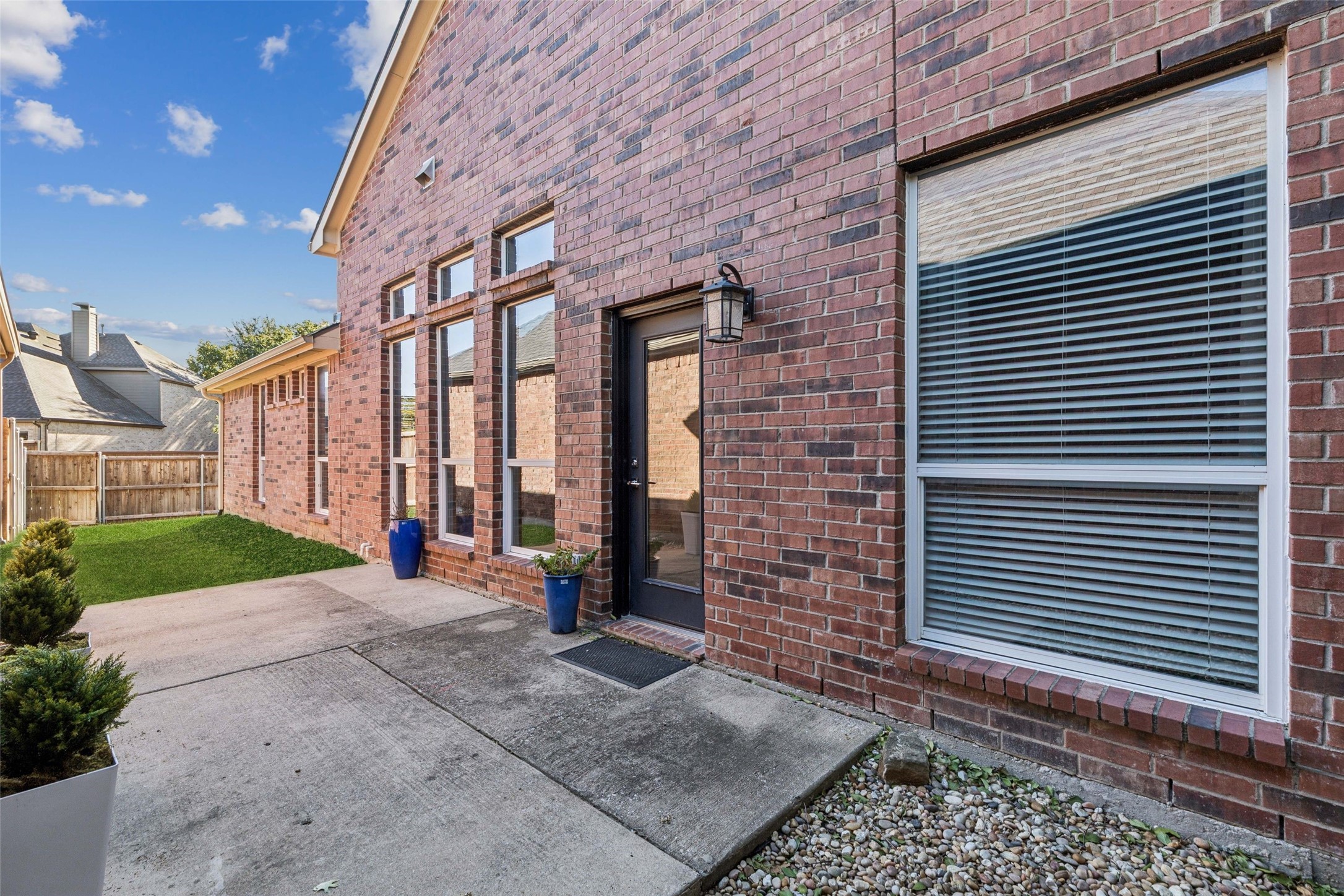 10082 Planters Row Drive