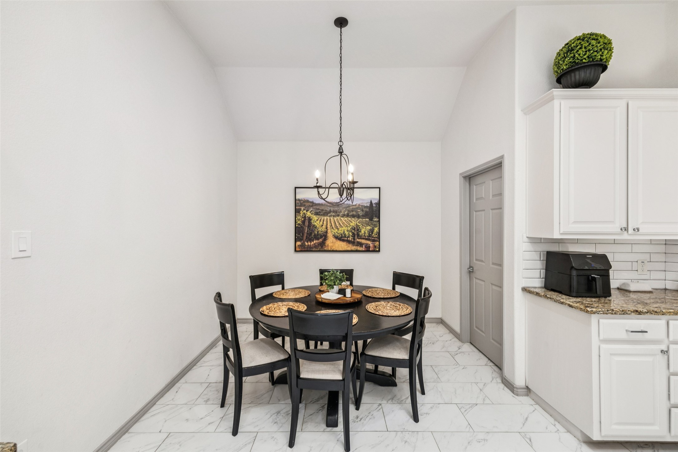 10082 Planters Row Drive