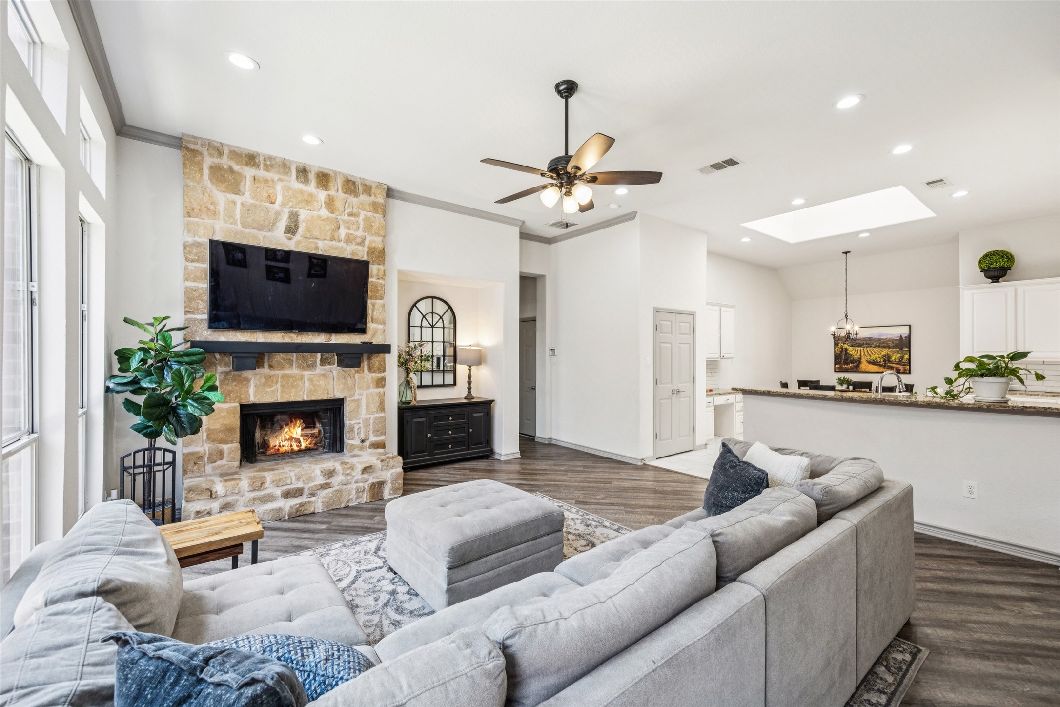 10082 Planters Row Drive